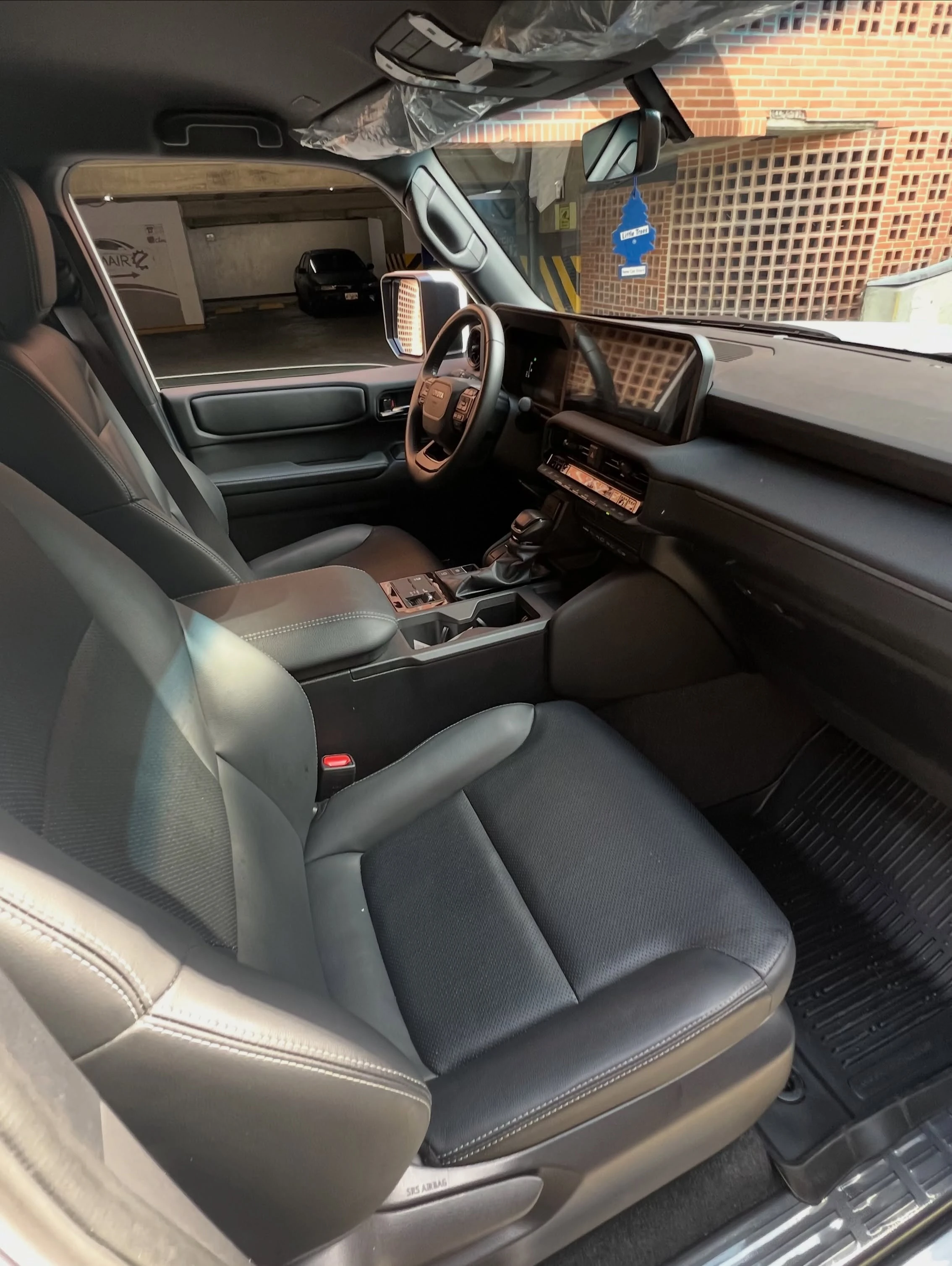 2025 Toyota Land Cruiser Prado — foto 11