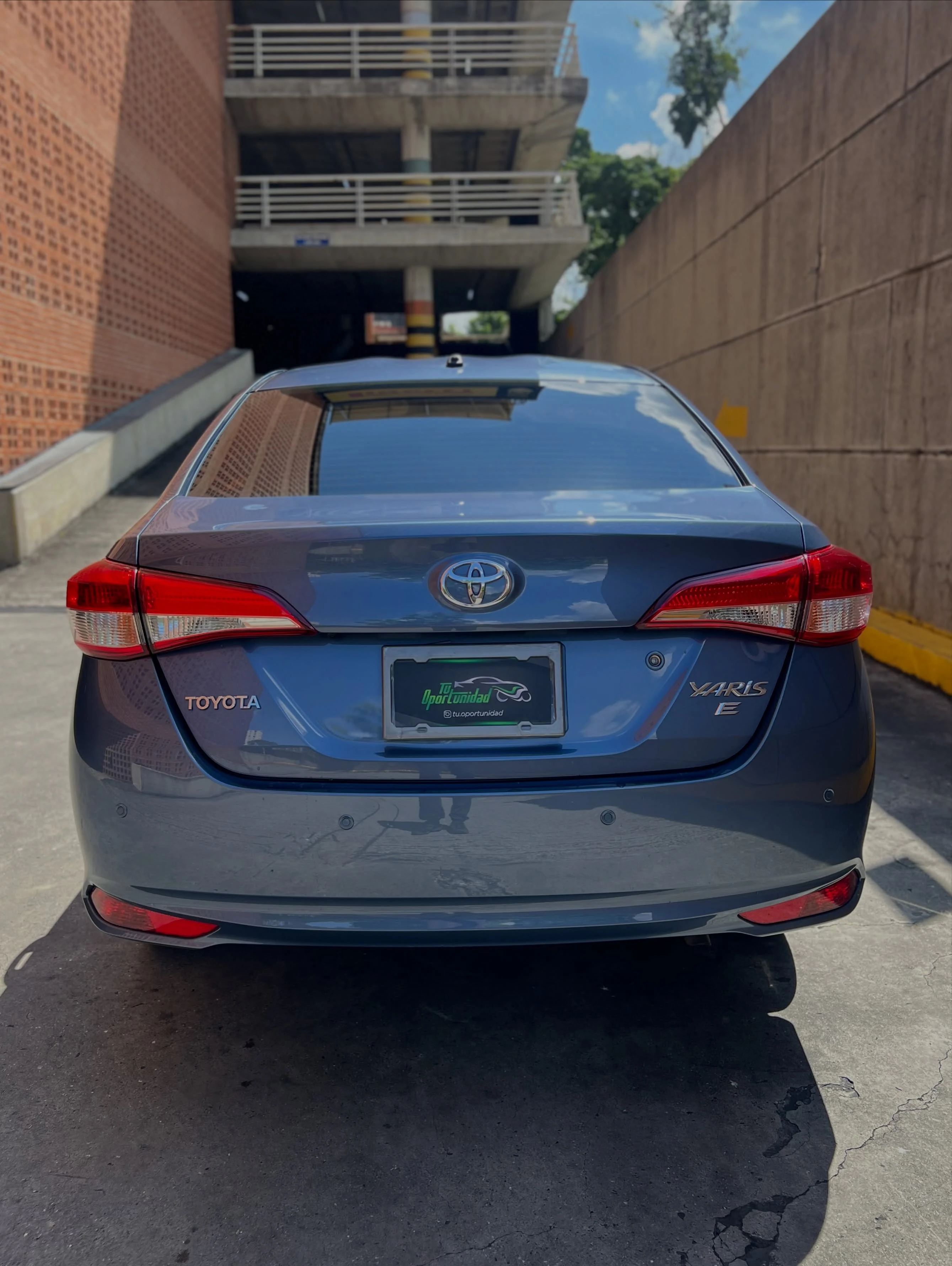 2022 Toyota Yaris E — foto 4
