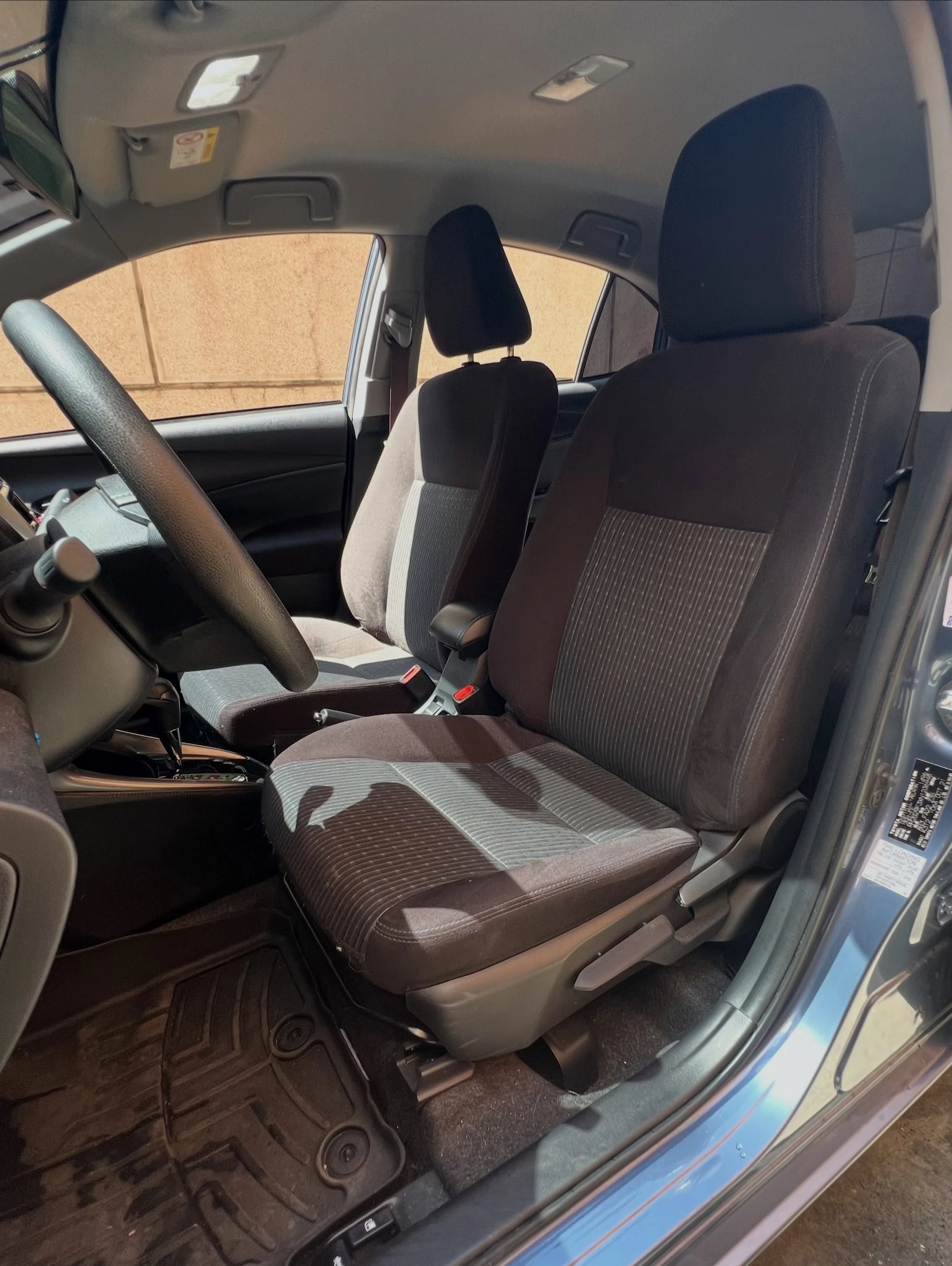 2022 Toyota Yaris E — foto 14