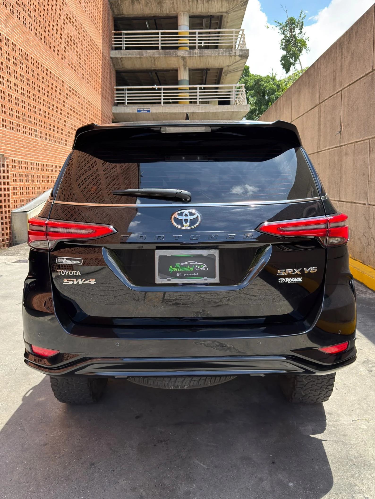 2024 Toyota Fortuner SW4 — foto 4