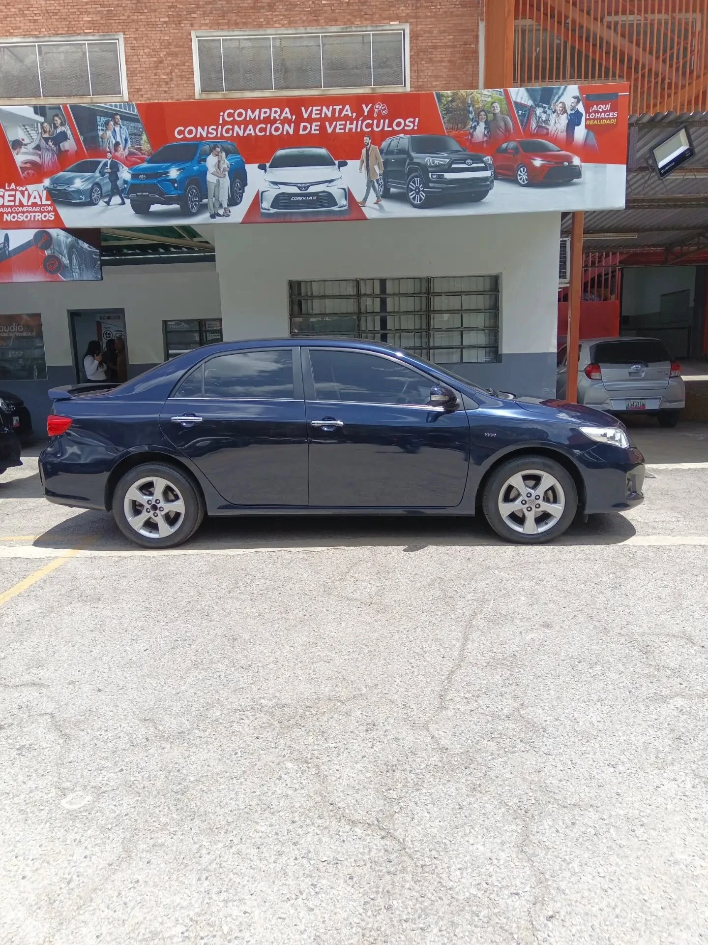 2013 Toyota Corolla GLI — foto 3