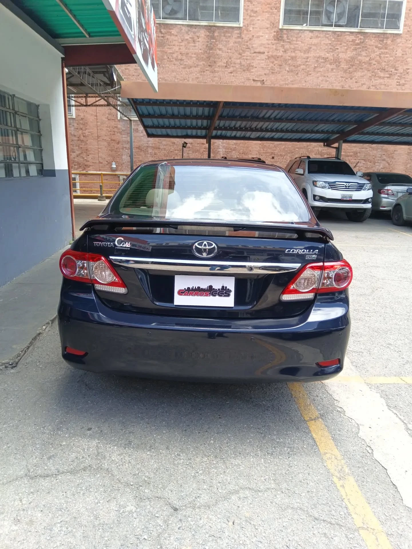 2013 Toyota Corolla GLI — foto 4
