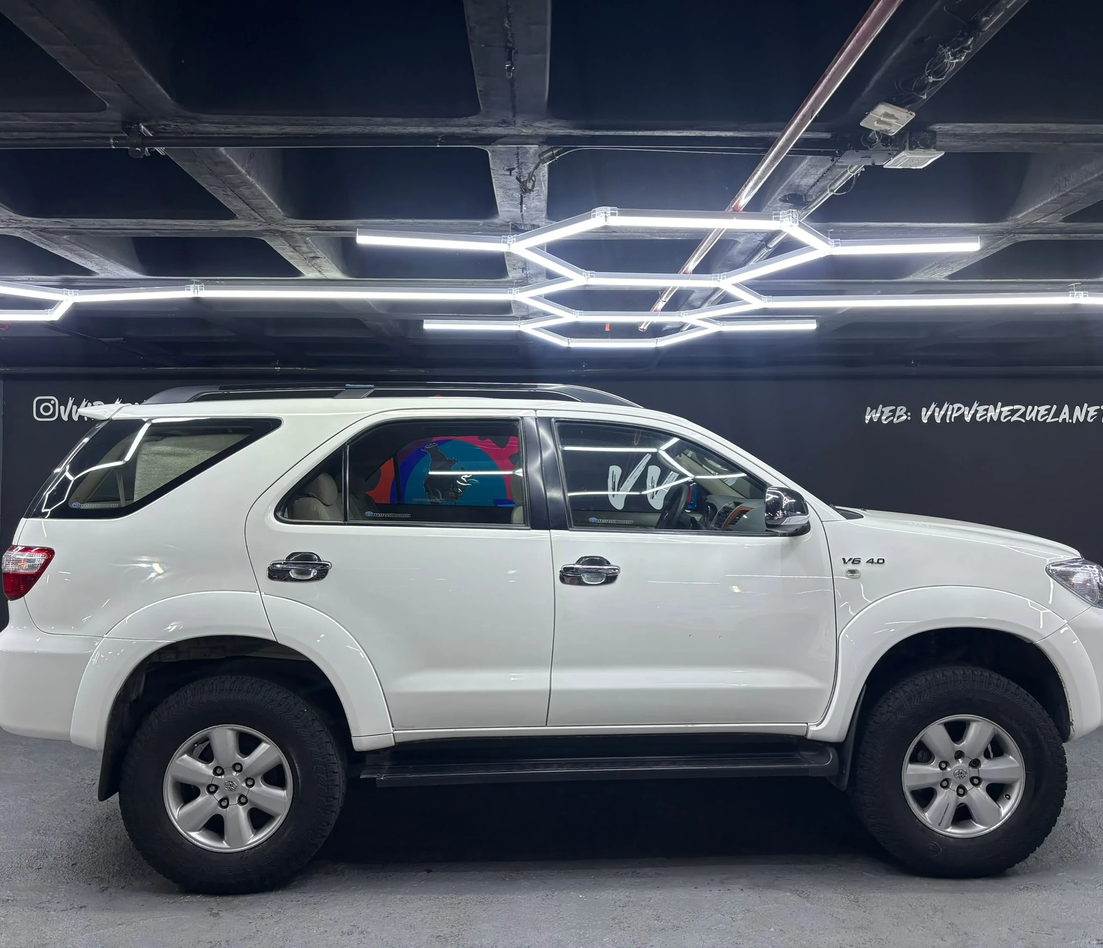2011 Toyota Fortuner 4x4 — foto 5
