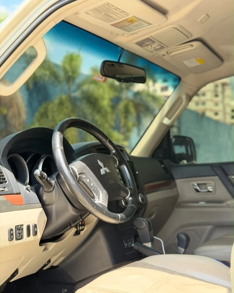 2008 Mitsubishi Montero Limited — foto 6