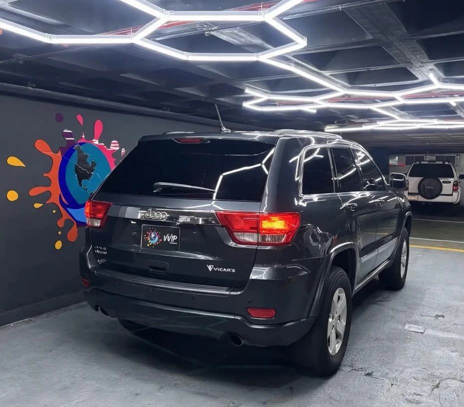 2011 Jeep Grand Cherokee Laredo — foto 6