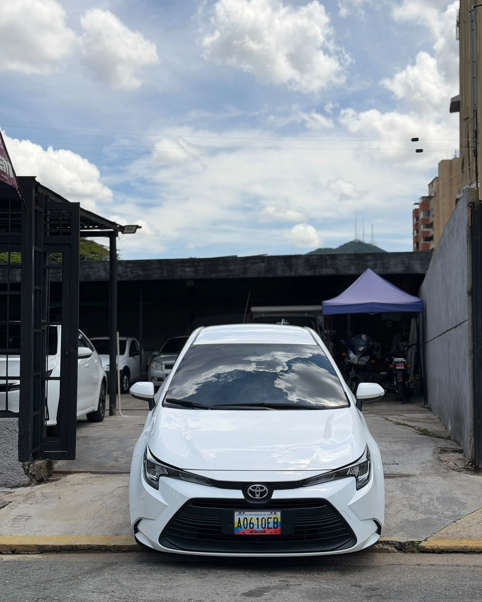 2025 Toyota Corolla 1.5 — photo 2