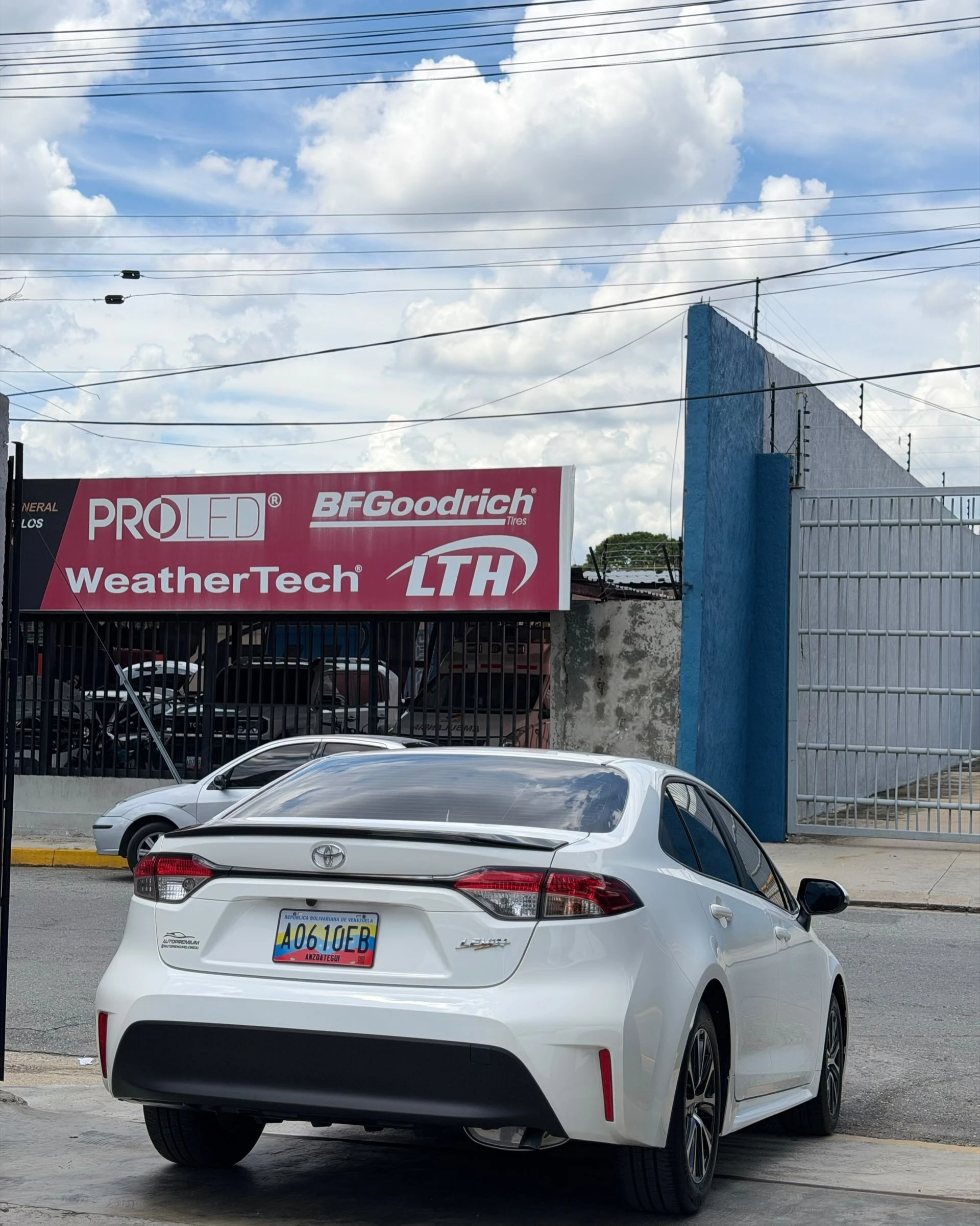 2025 Toyota Corolla 1.5 — photo 3