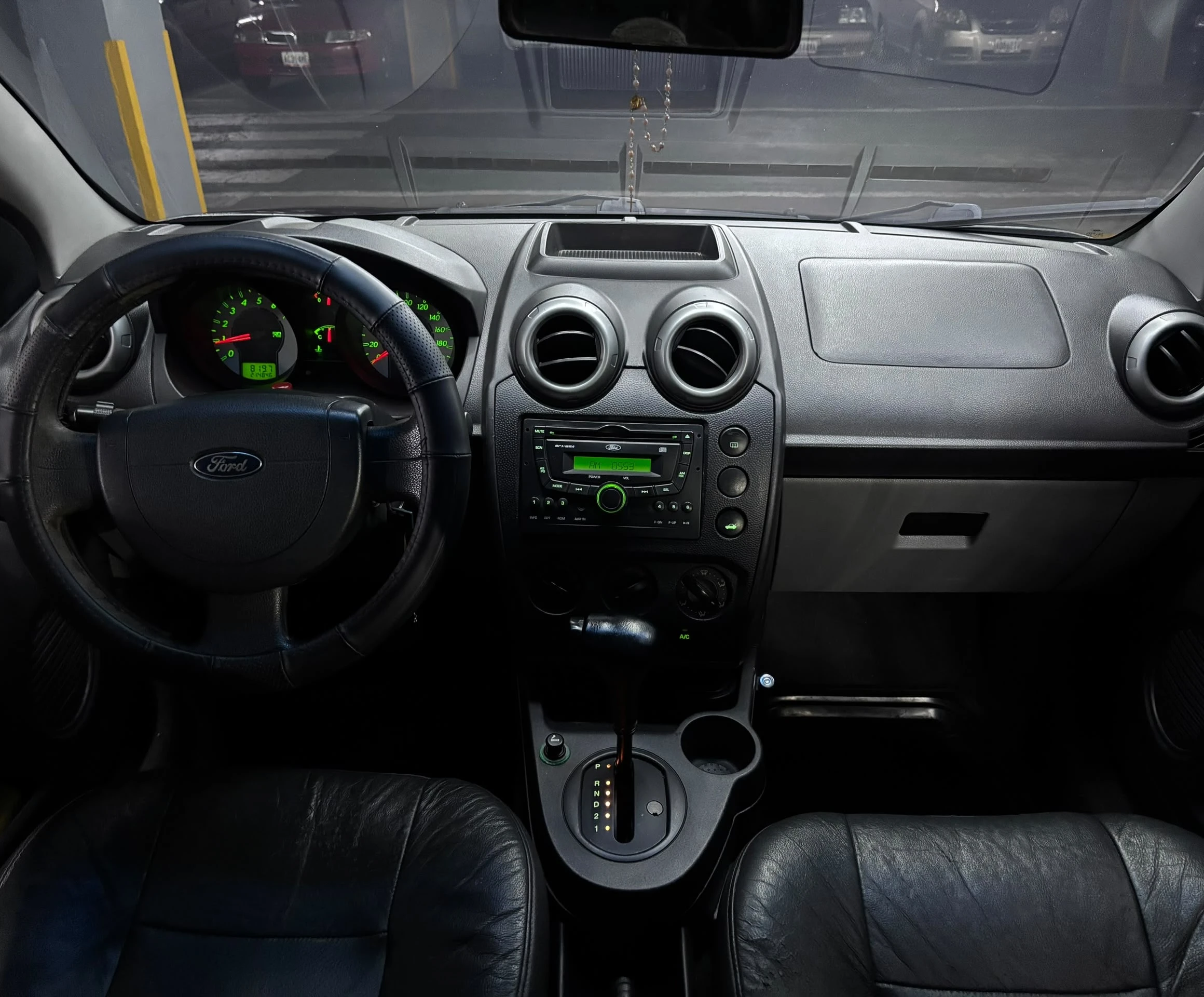 2010 Ford Fiesta — foto 8