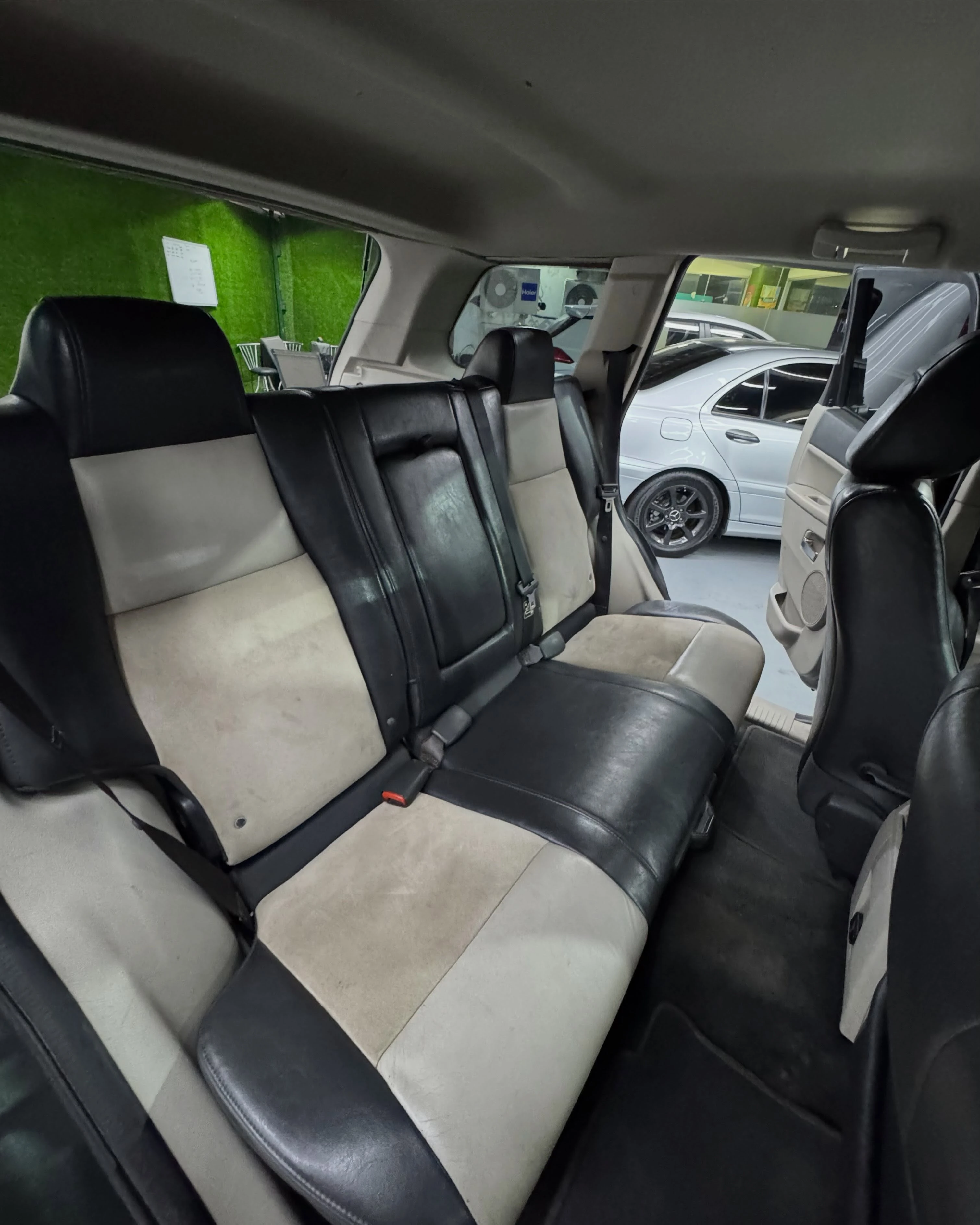 2010 Jeep Grand Cherokee Limited — photo 5