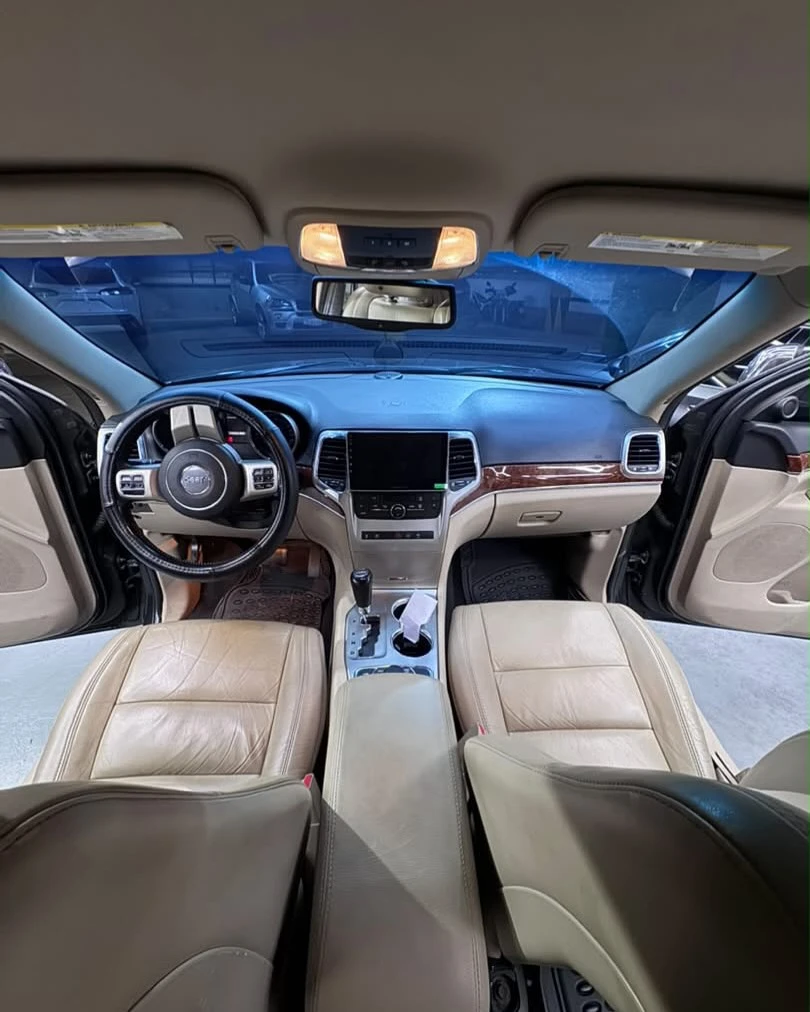 2011 Jeep Grand Cherokee Limited — foto 3