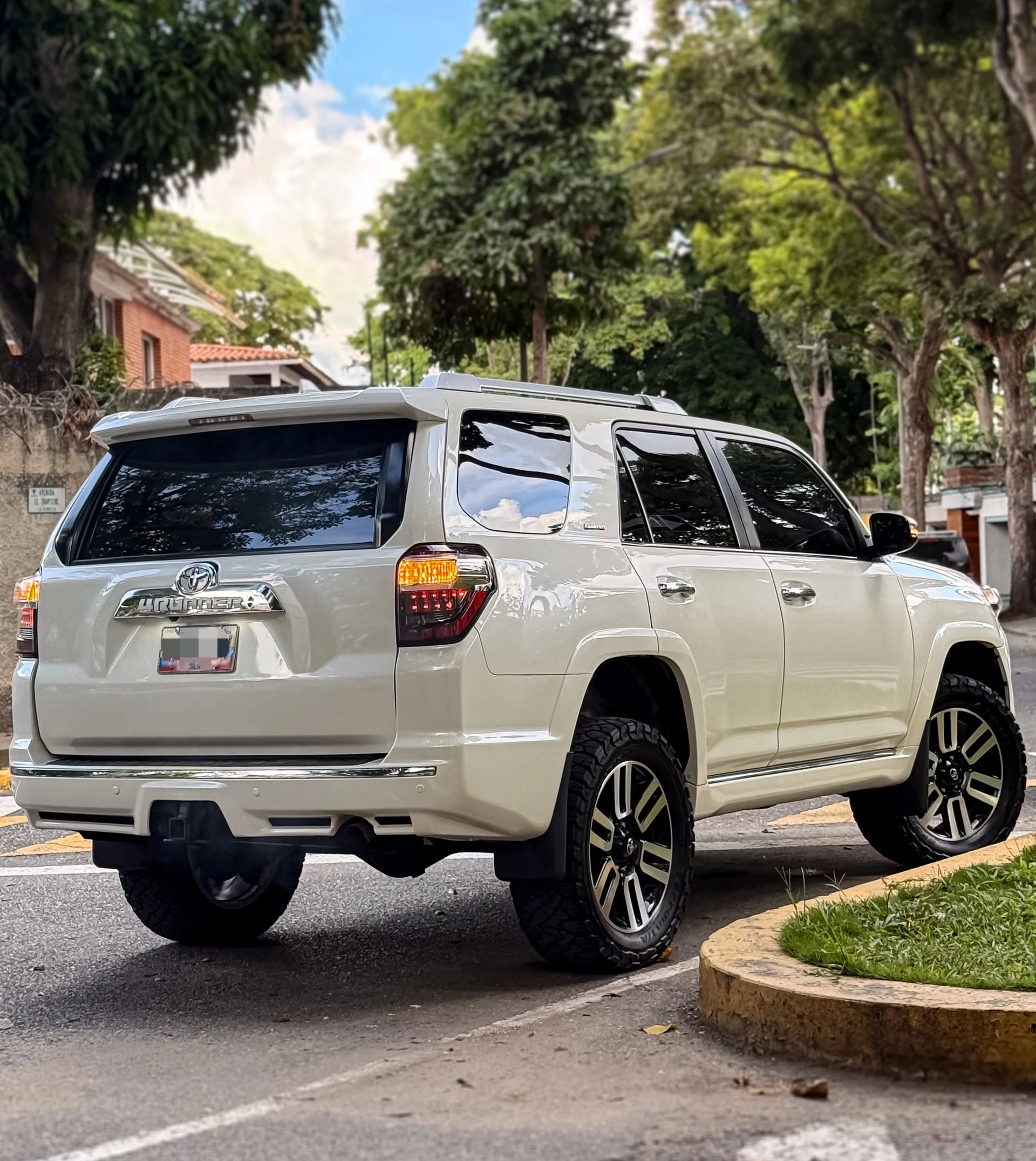 2016 Toyota 4Runner Limited — foto 6