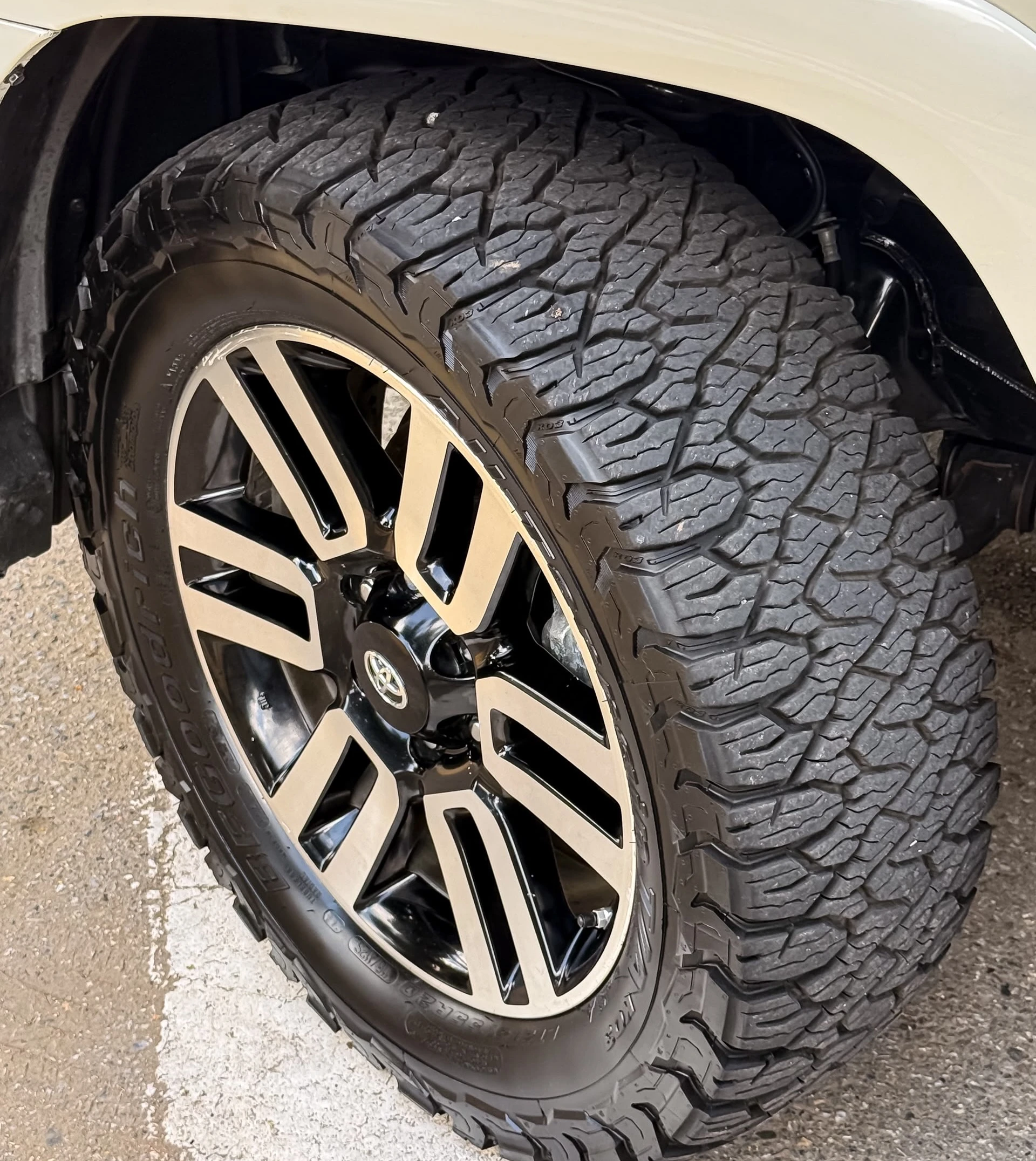 2016 Toyota 4Runner Limited — foto 15