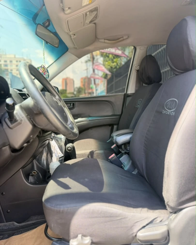 2011 Kia Sportage Sedan — foto 3