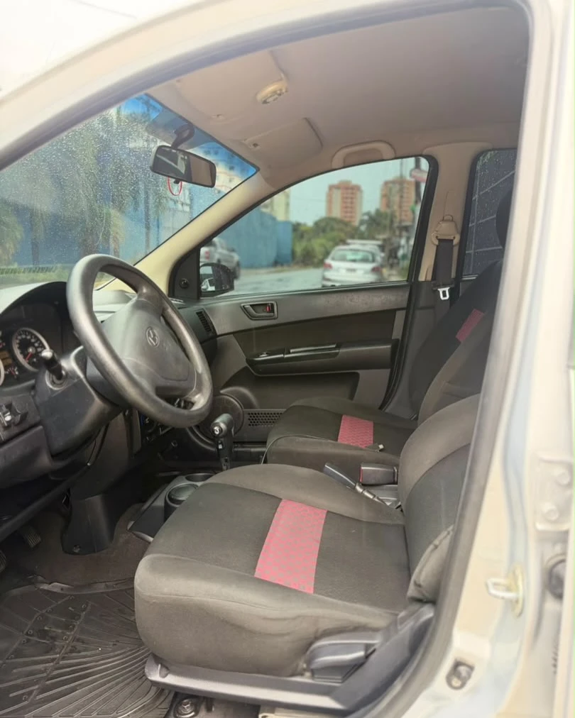 2012 Hyundai Getz Sedan — foto 7