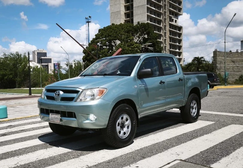 2007 Toyota Hilux 2.7