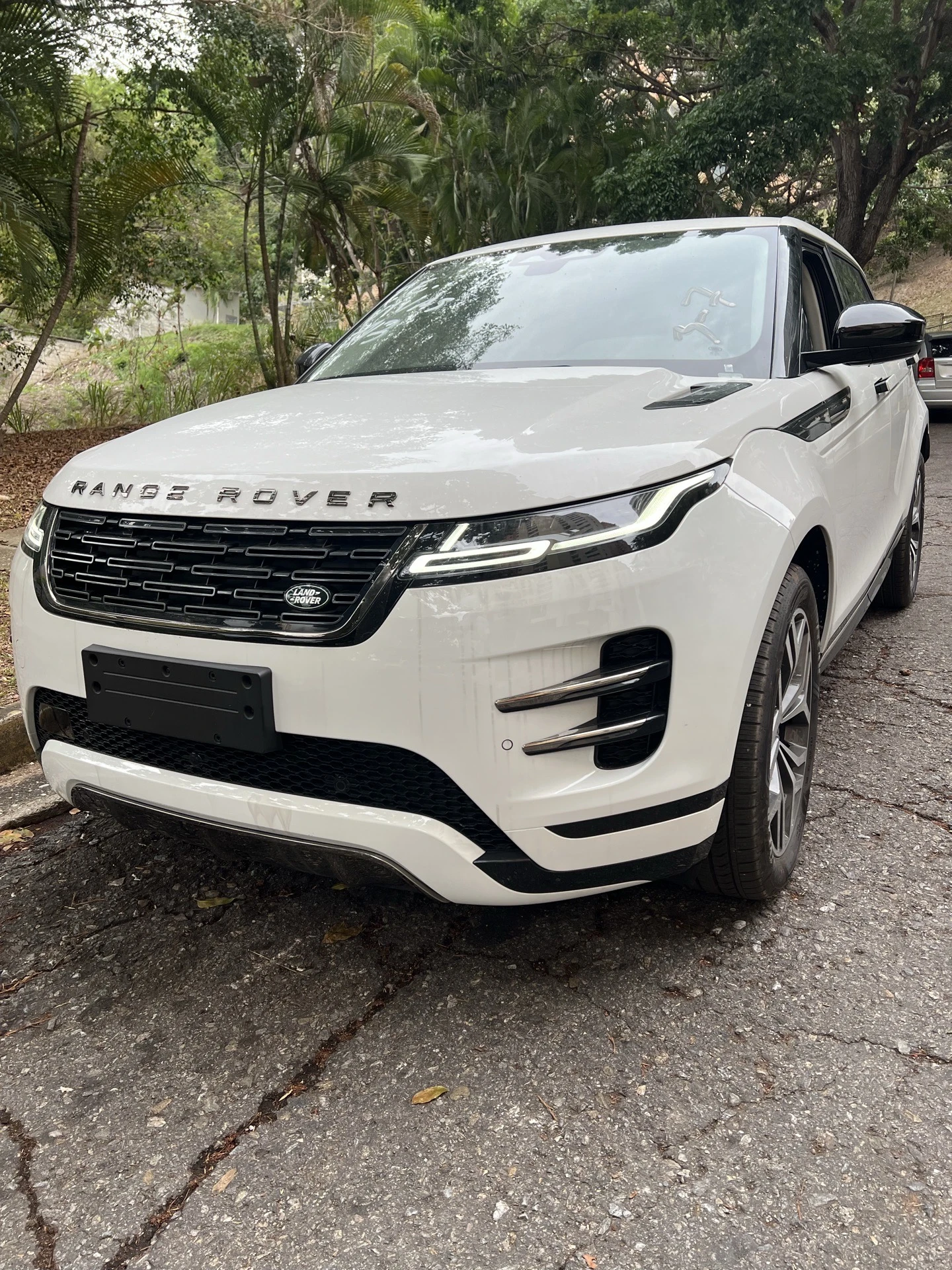2025 Land Rover Range Rover Evoque