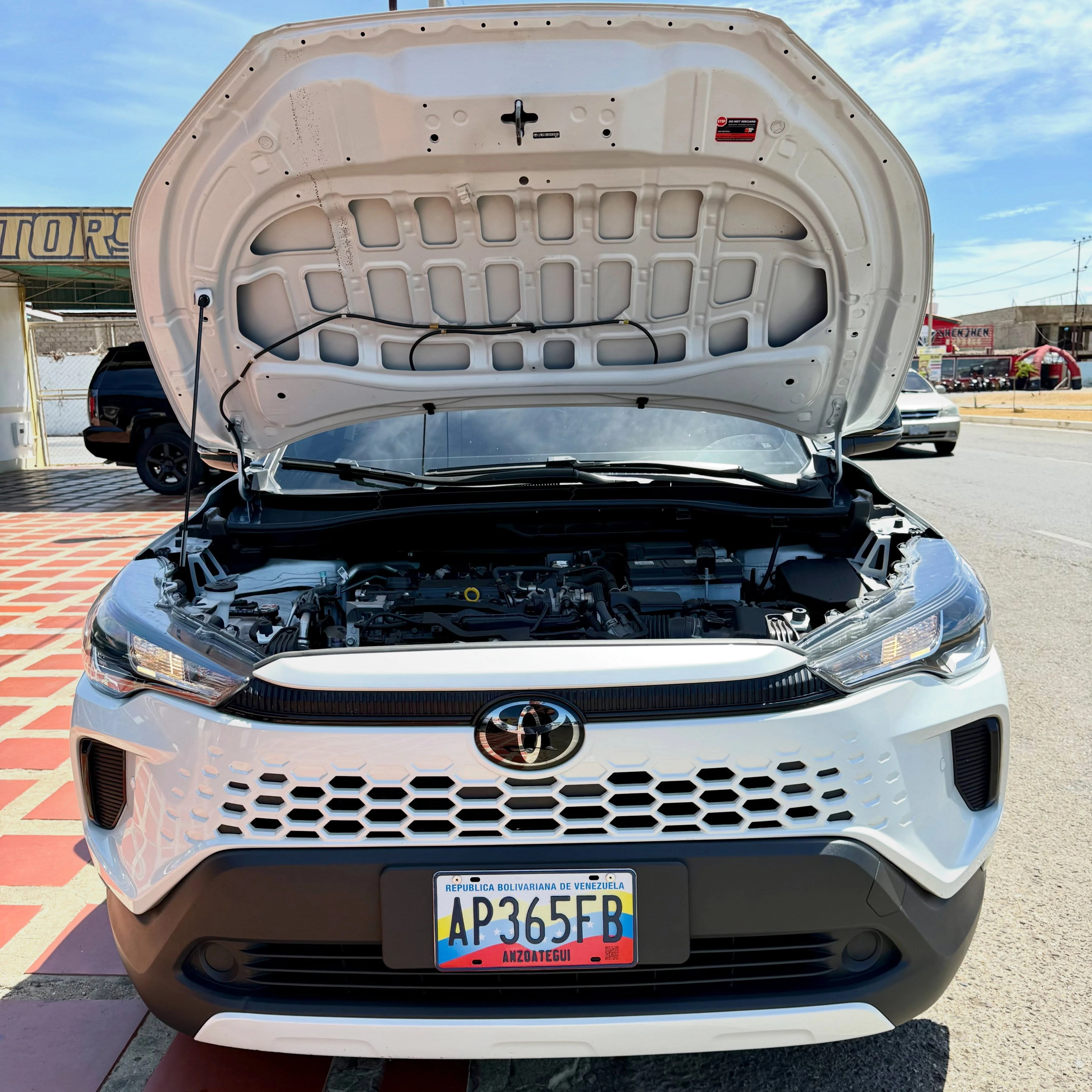 2026 Toyota Corolla Cross Élite — foto 16