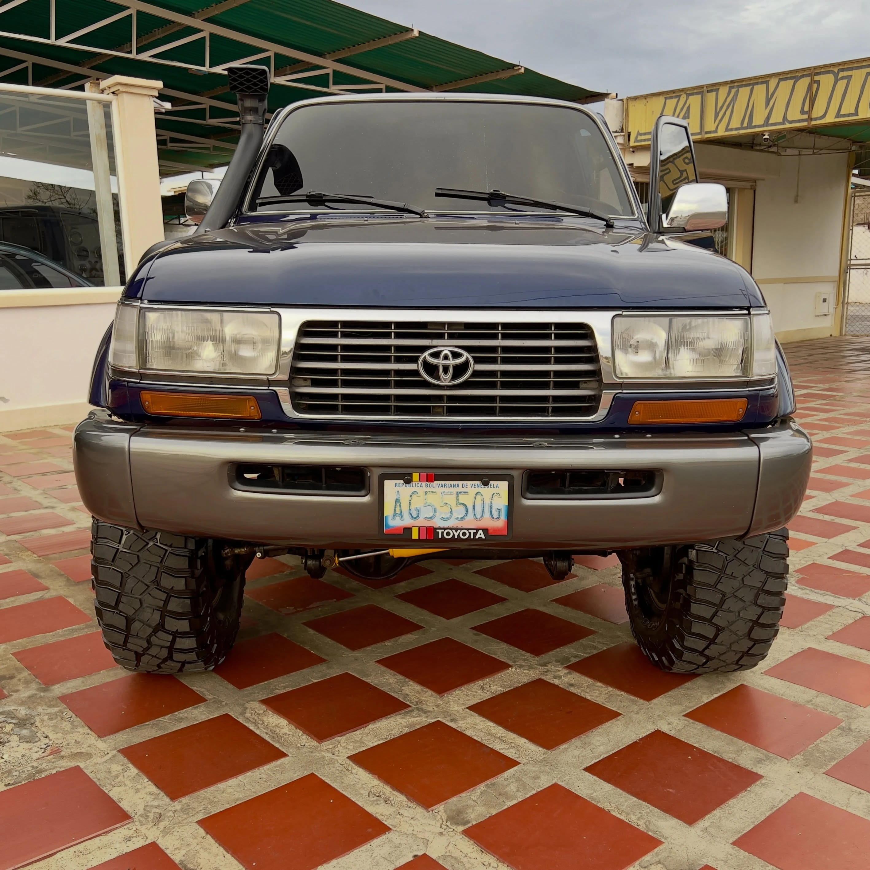 2007 Toyota Land Cruiser Serie 80 “Burbuja” — foto 20