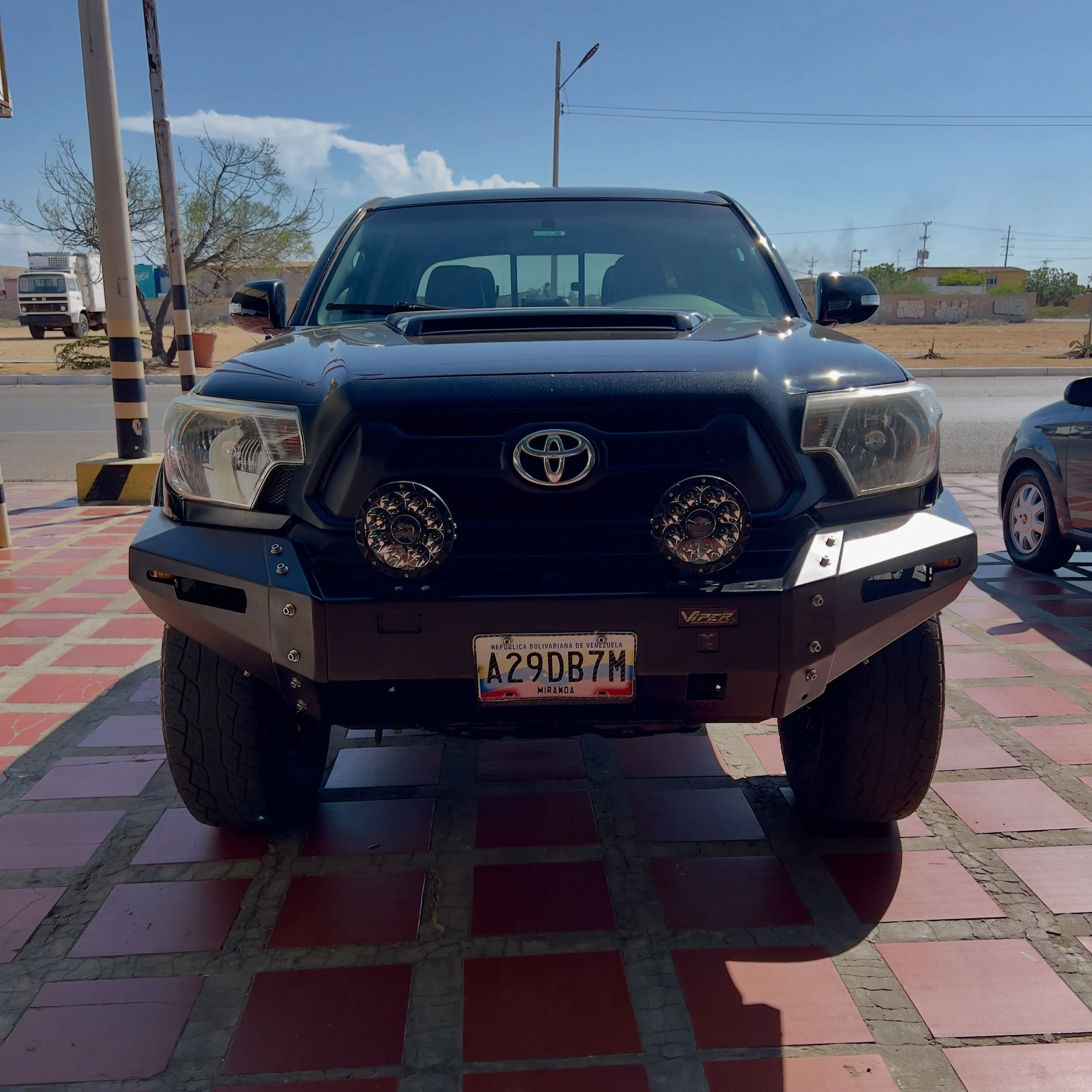 2015 Toyota Tacoma SR5 — photo 13