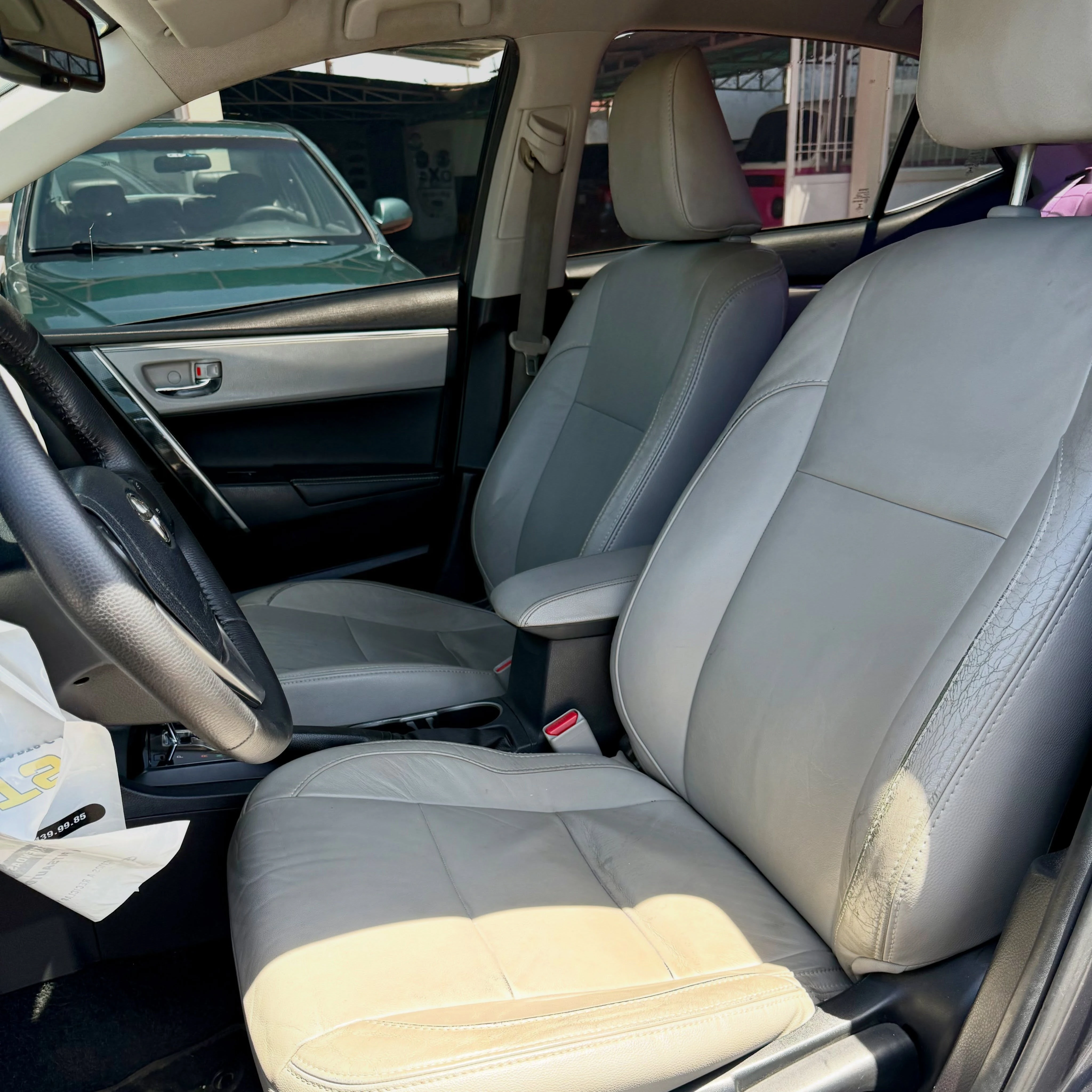 2015 Toyota Corolla Gli — photo 9