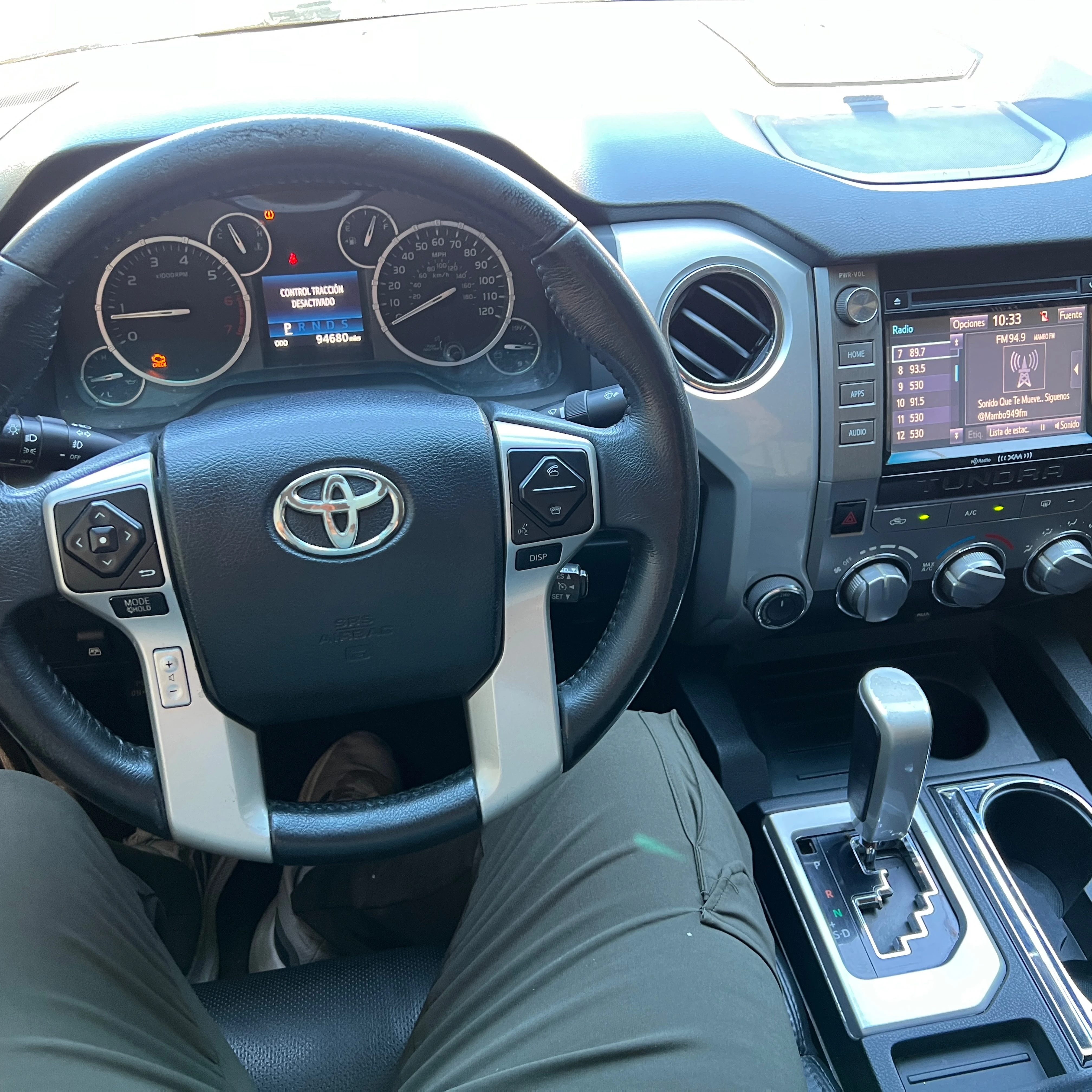 2014 Toyota Tundra SR5 4x4 — foto 14