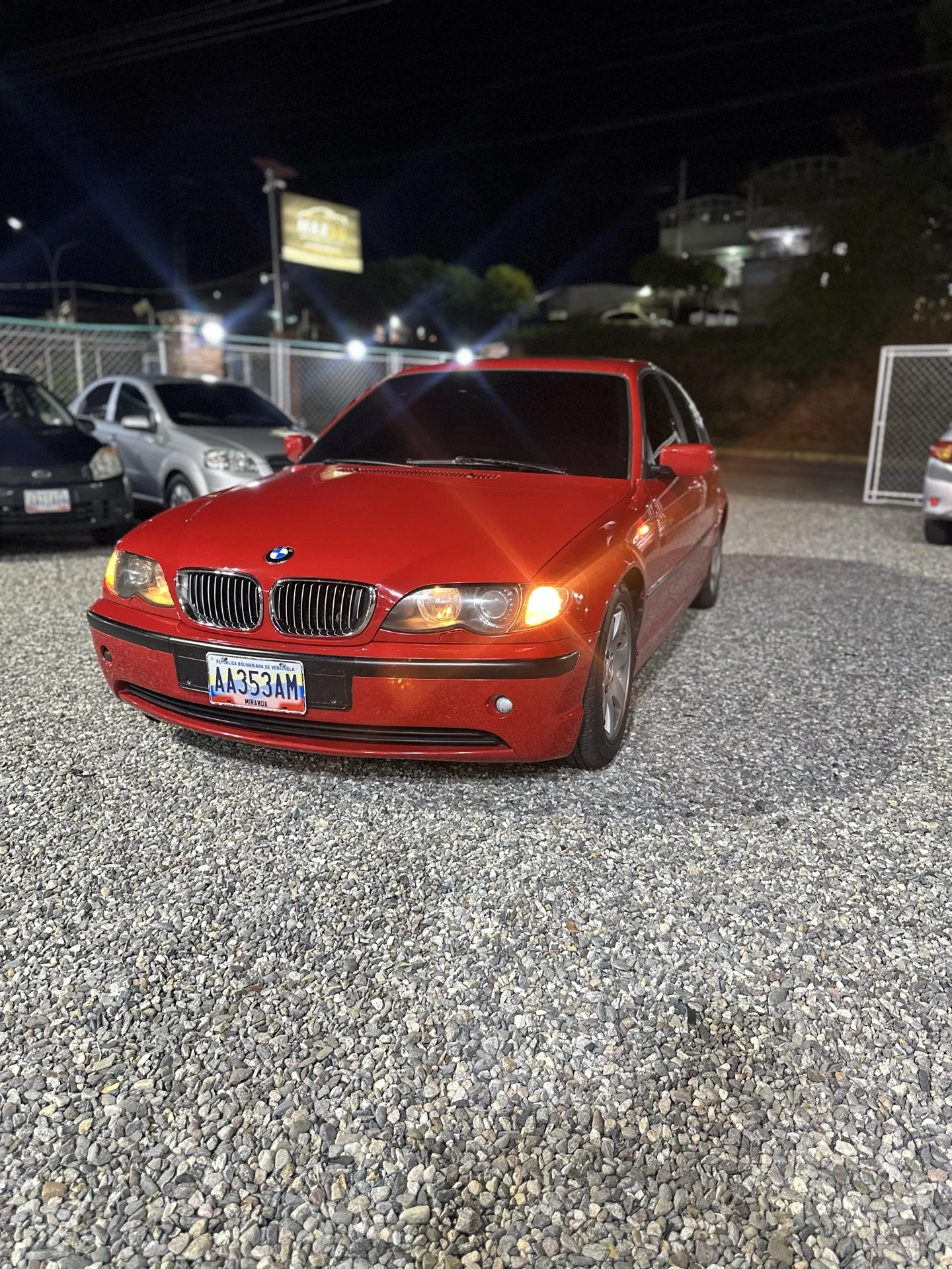 2003 BMW 325i Impecable