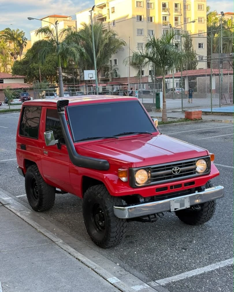 1992 Toyota Land Cruiser 70 1992 — foto 3