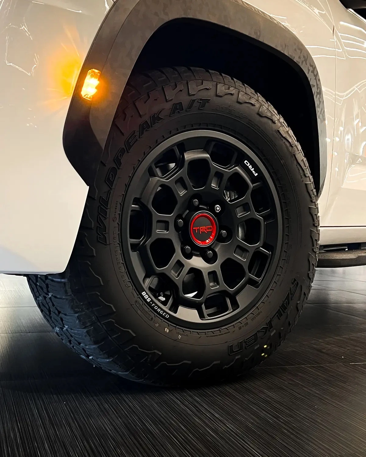 2025 Toyota Sequoia TDR PRO IFORCE MAX — foto 5