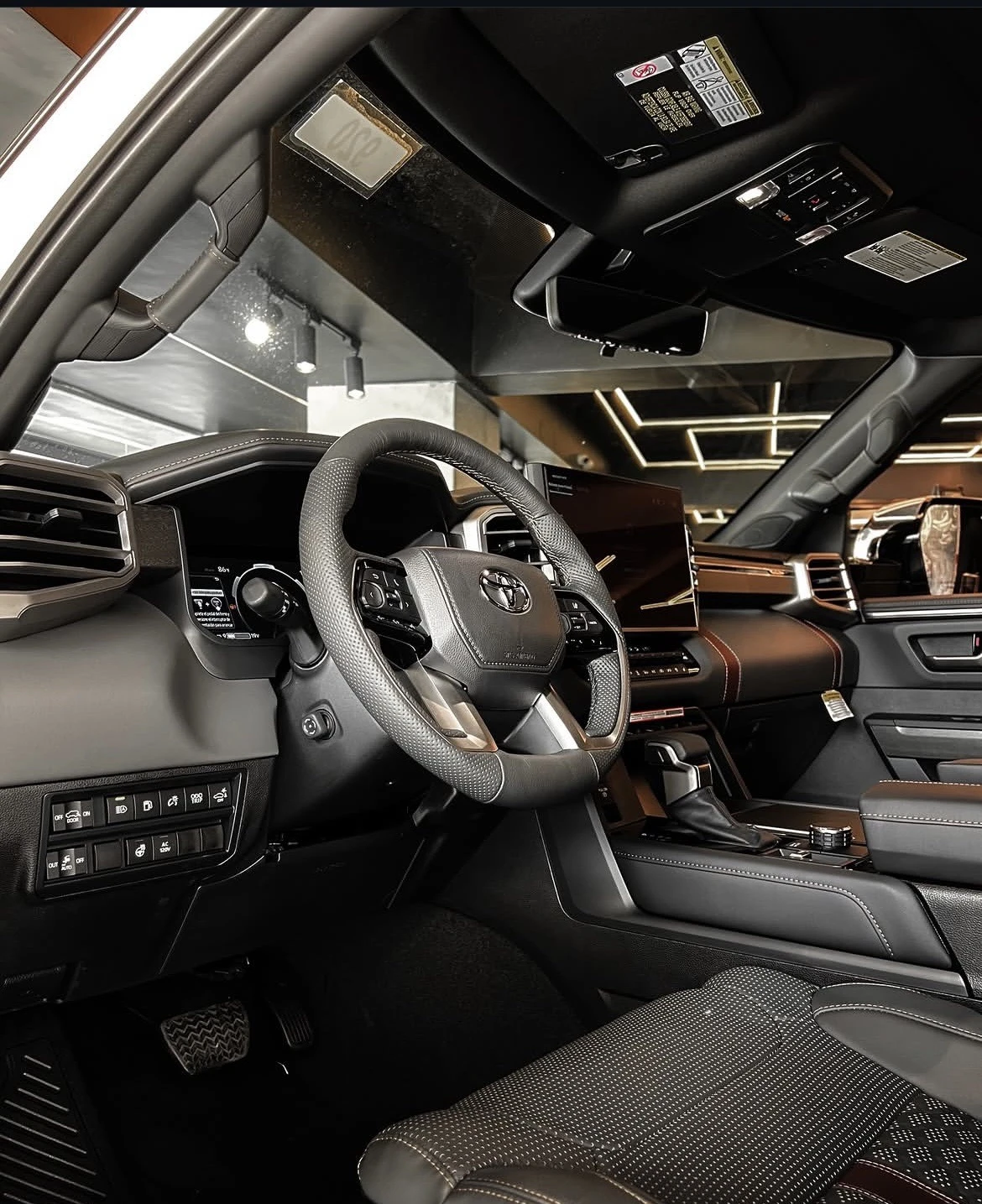 2026 Toyota Sequoia CAPSTONE IFORCE MAX — foto 2