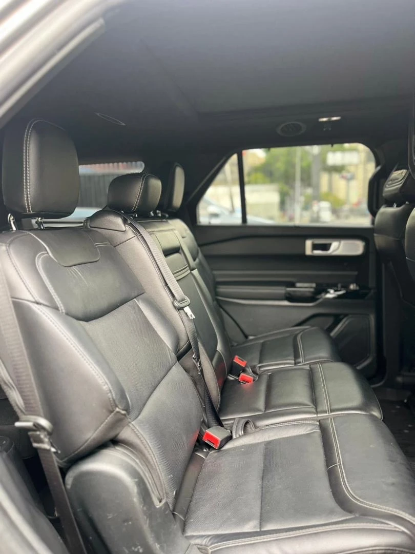 2023 Ford Explorer St — foto 5
