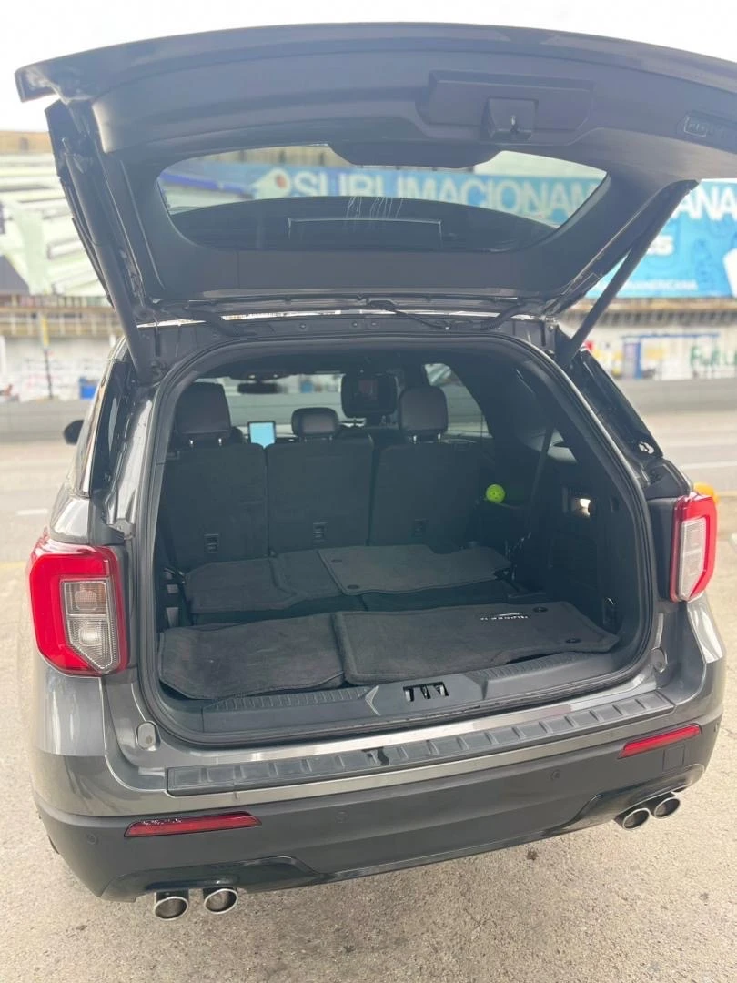 2023 Ford Explorer St — foto 7
