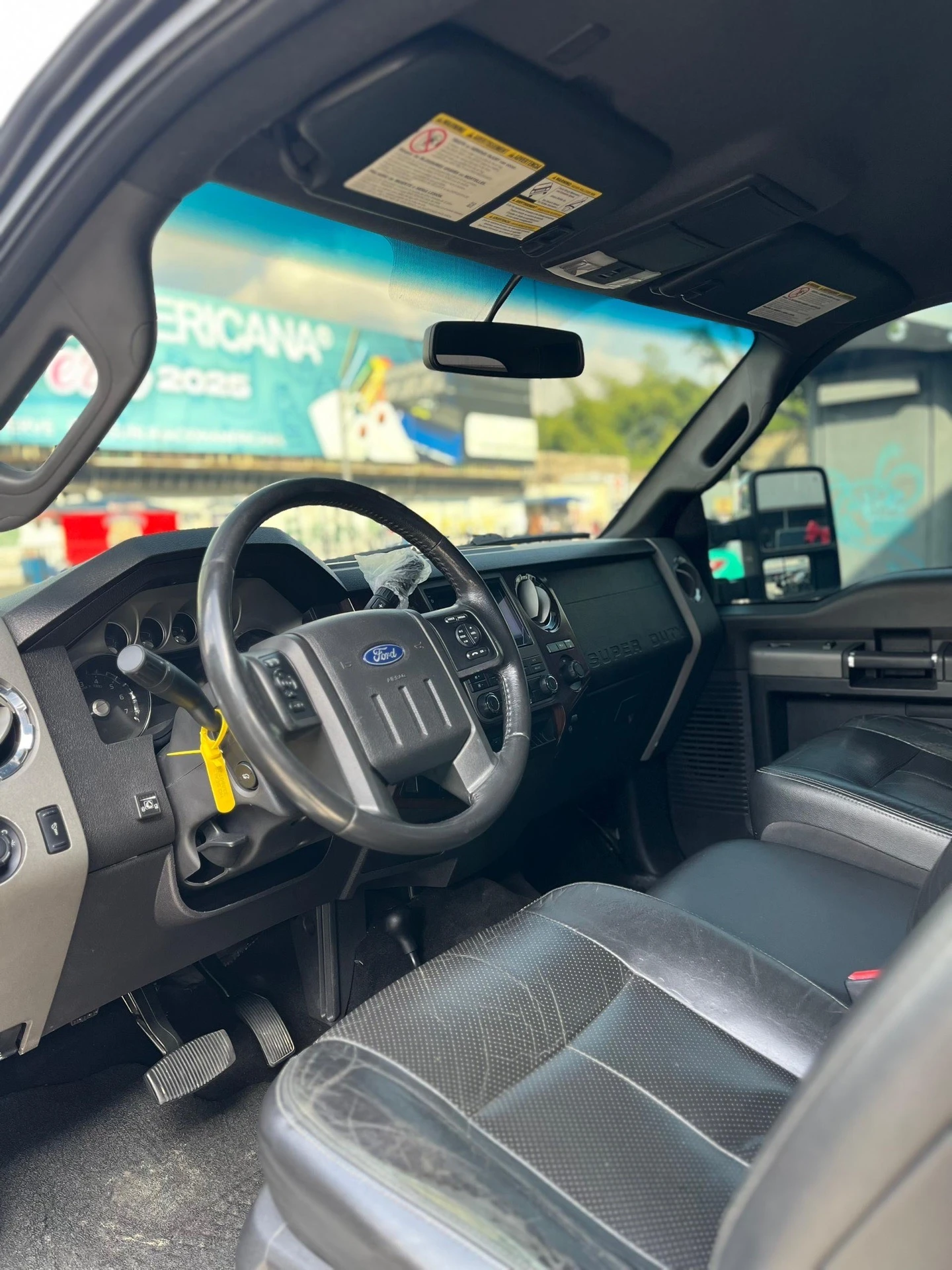 2012 Ford F-250 — foto 7