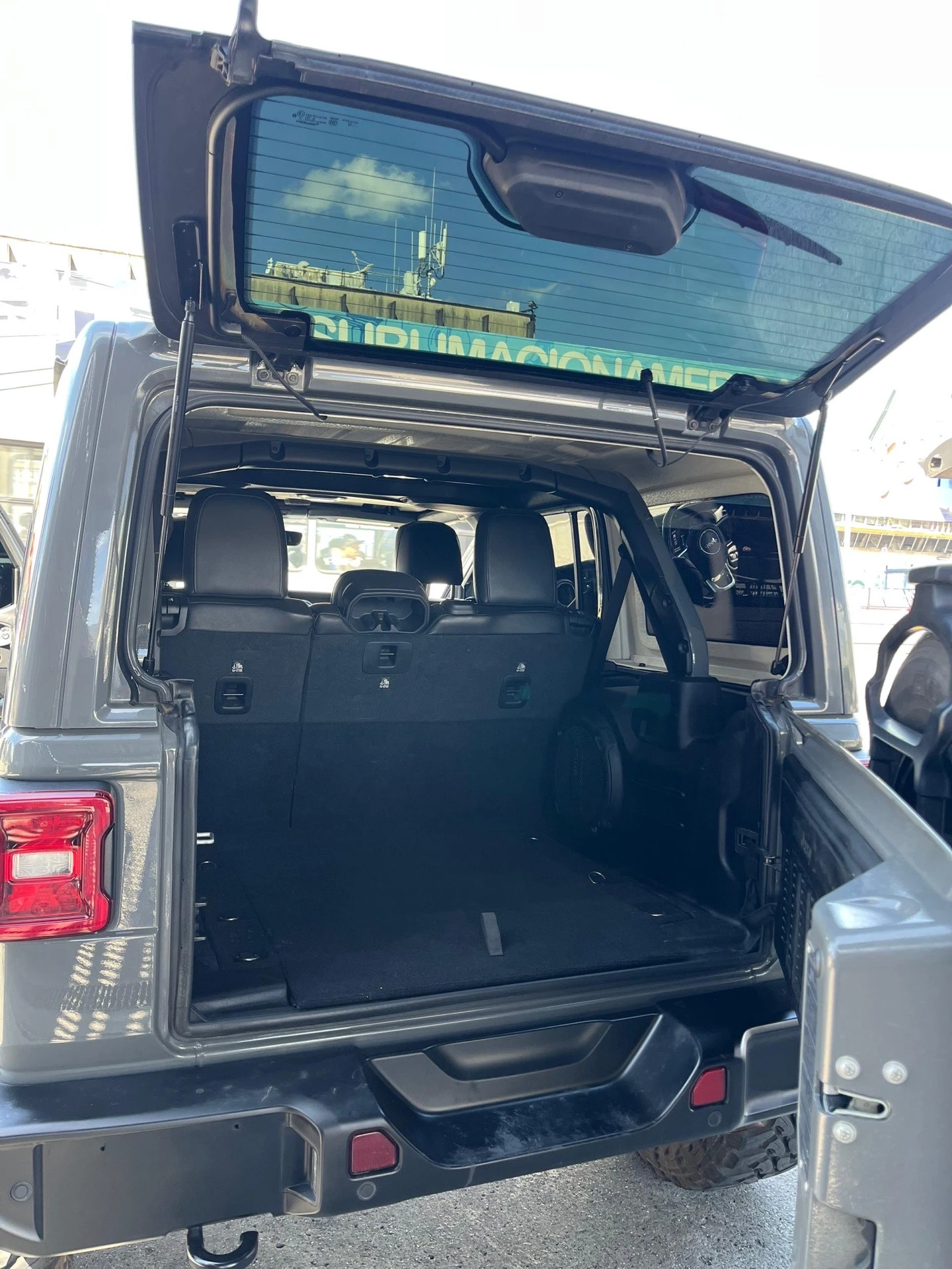 2021 Jeep Wrangler — foto 20