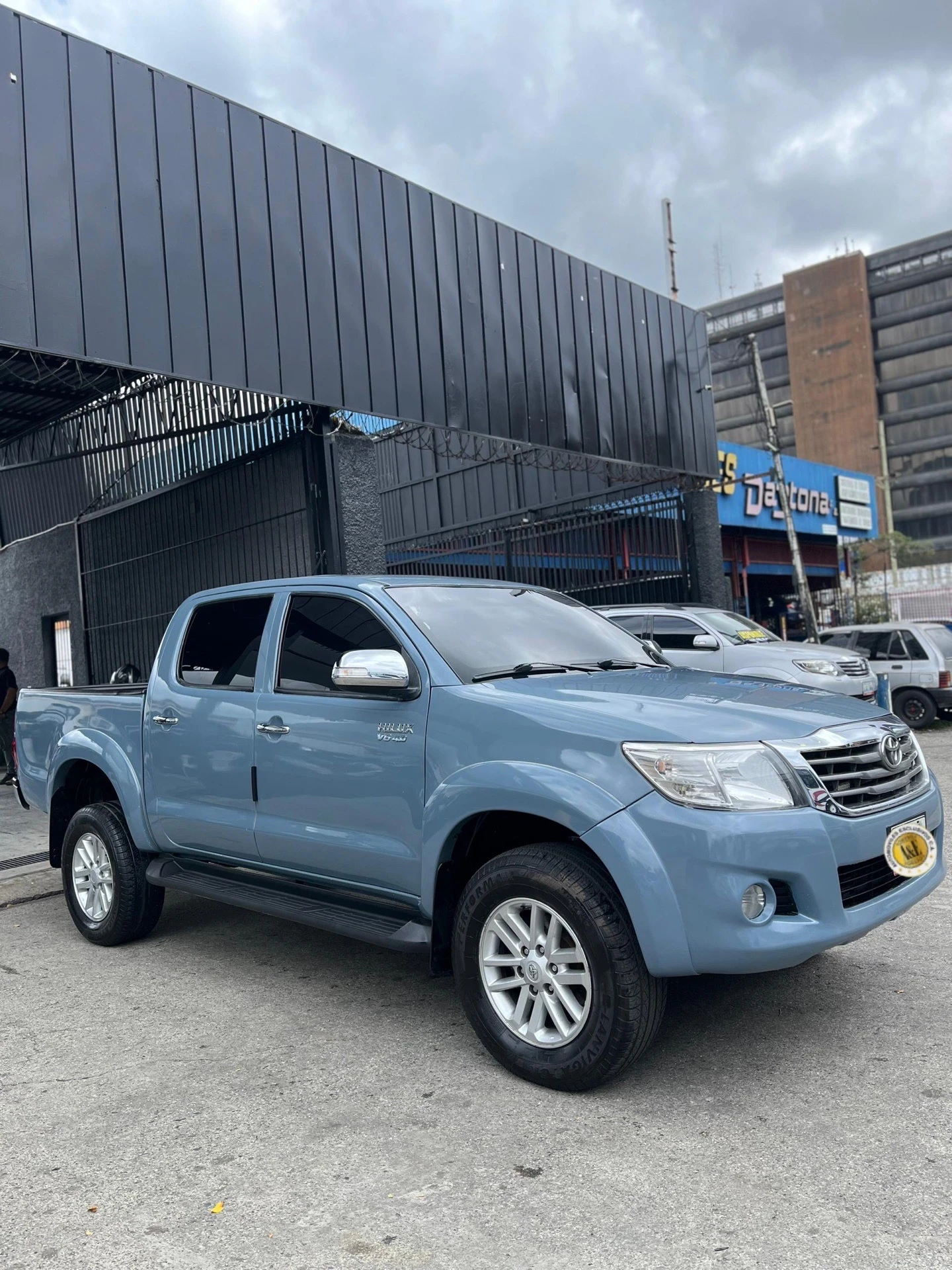 2015 Toyota Hilux Kavak — foto 2