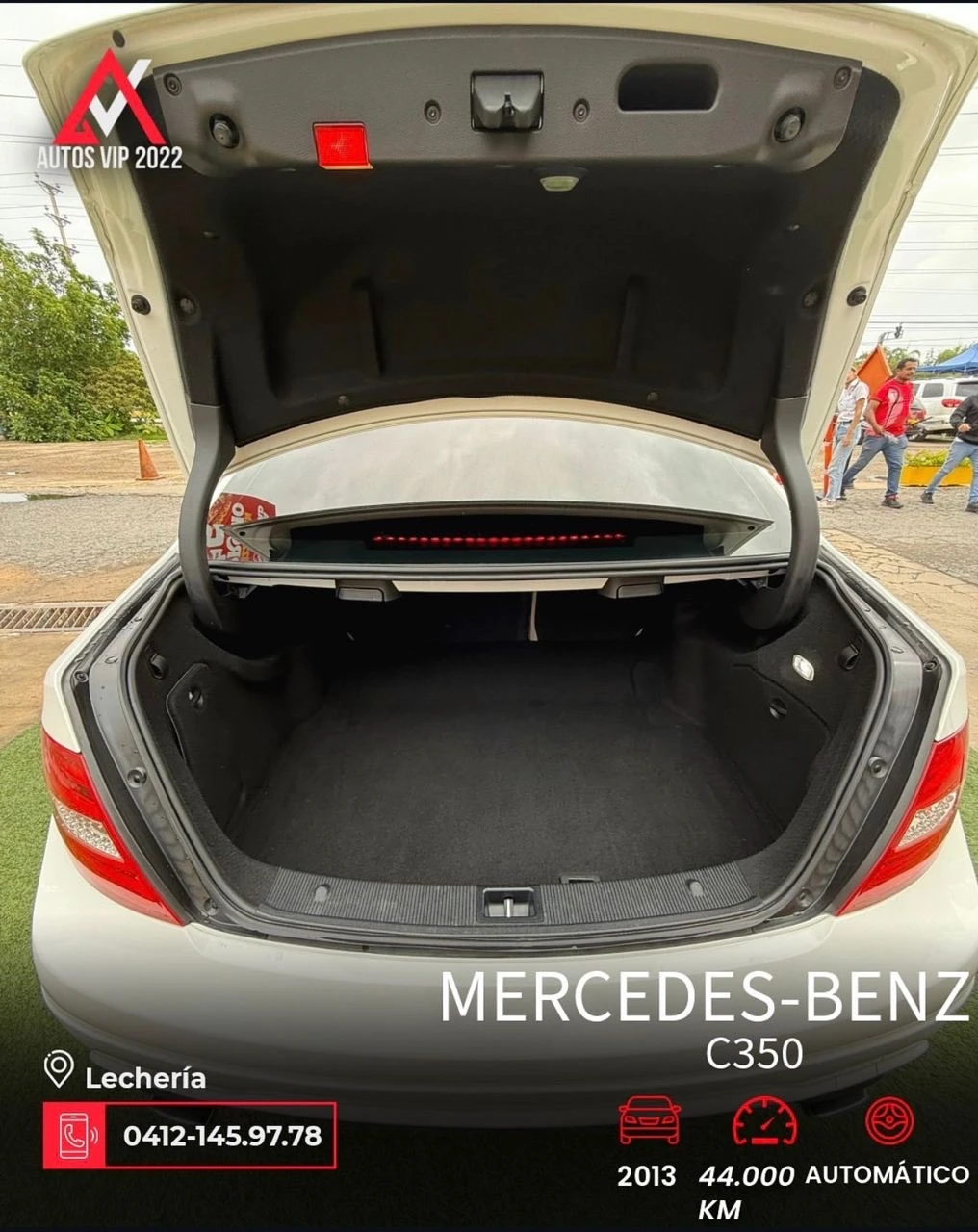 2013 Mercedes-Benz C-Class 350 — foto 12