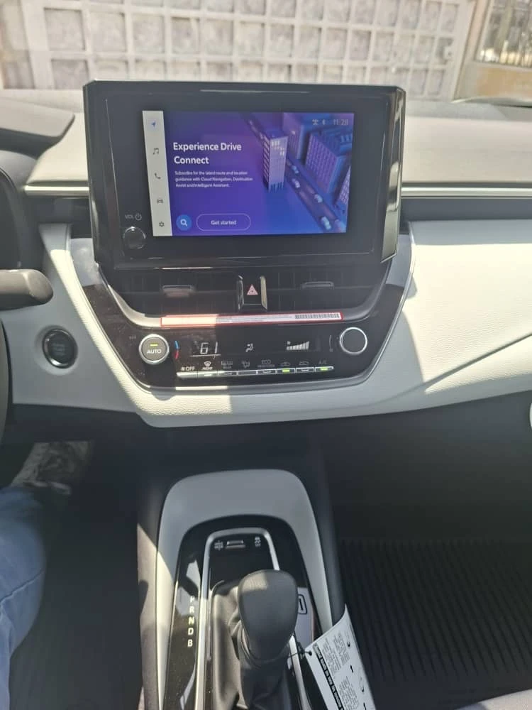 2026 Toyota Corolla SE — foto 8