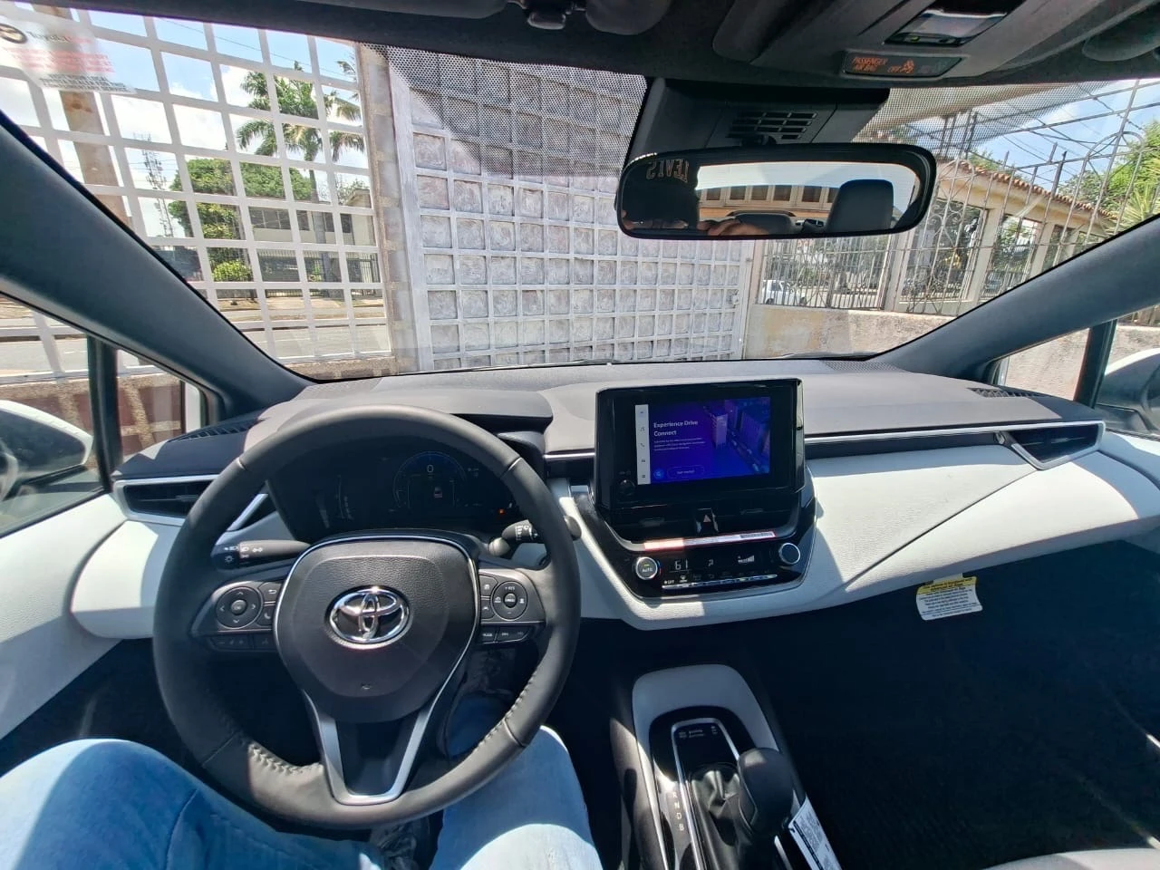 2026 Toyota Corolla SE — foto 11