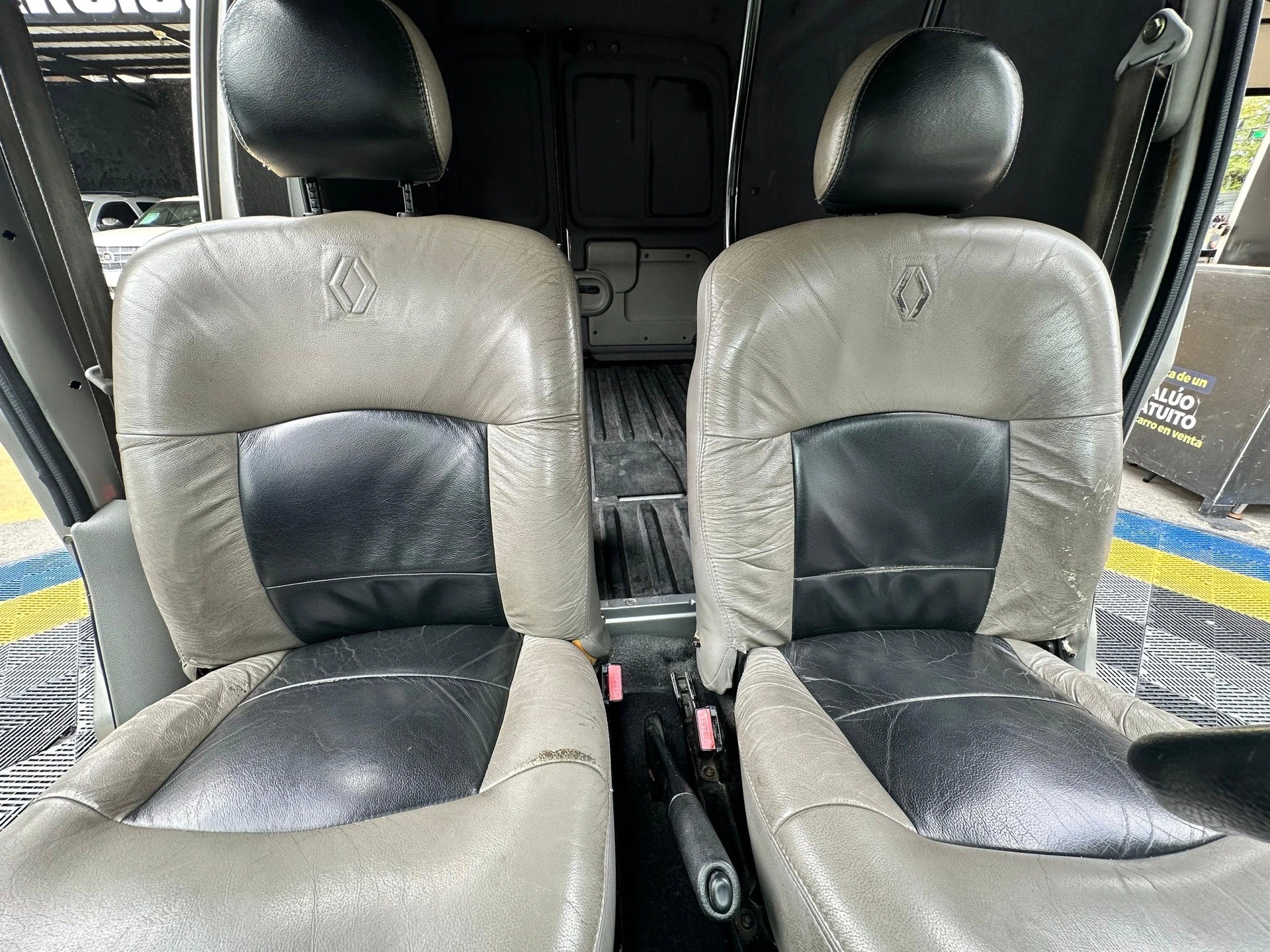 2011 Renault Kangoo — foto 3