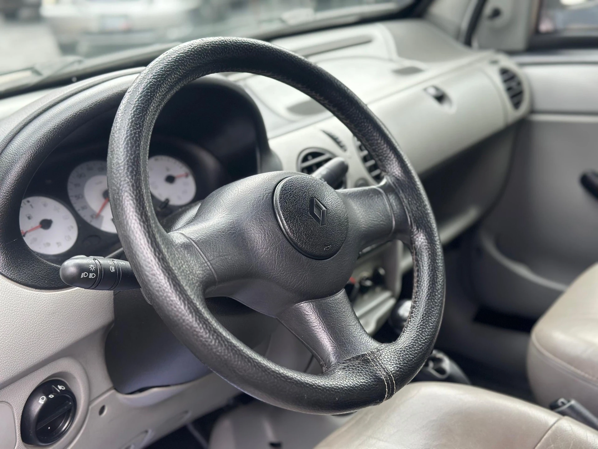 2011 Renault Kangoo — foto 7