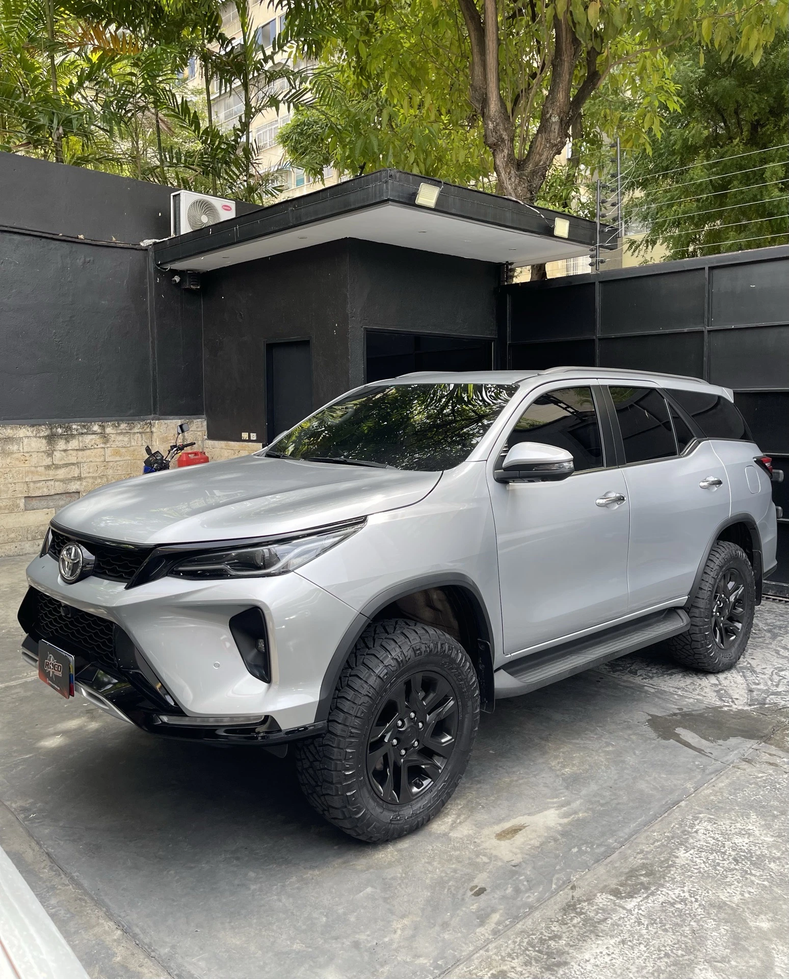 2026 Toyota Fortuner SW4 blindada — foto 2