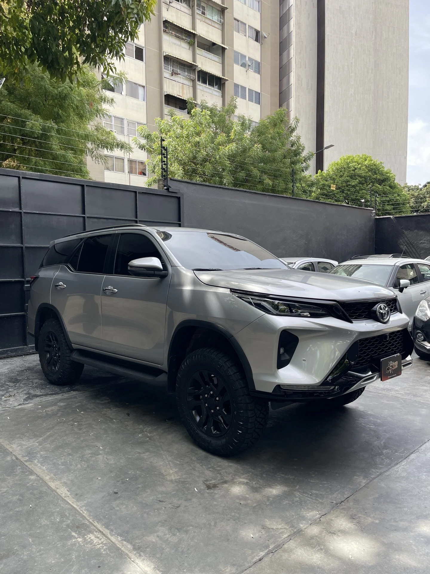 2026 Toyota Fortuner SW4 blindada — foto 3