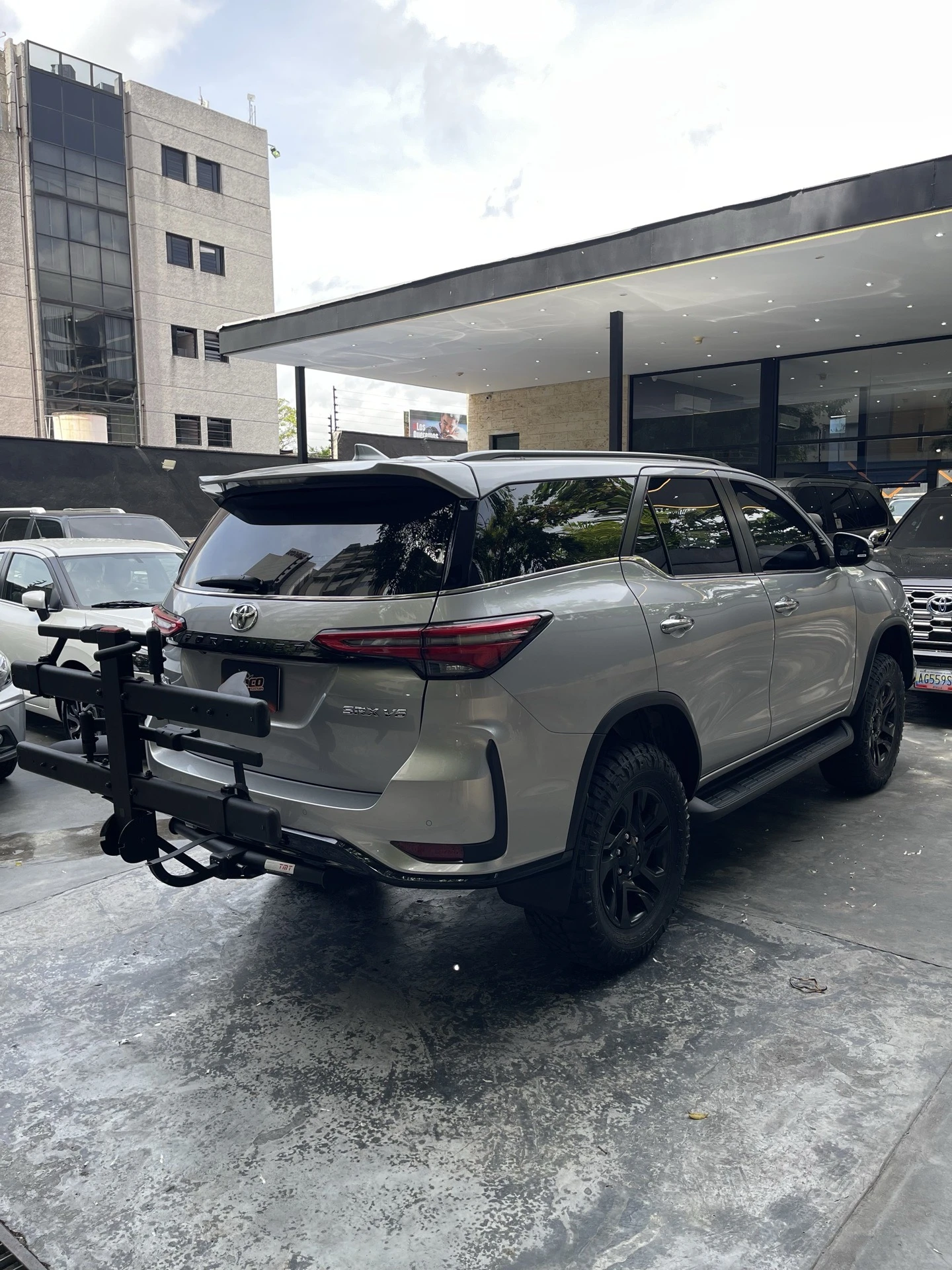 2026 Toyota Fortuner SW4 blindada — foto 5