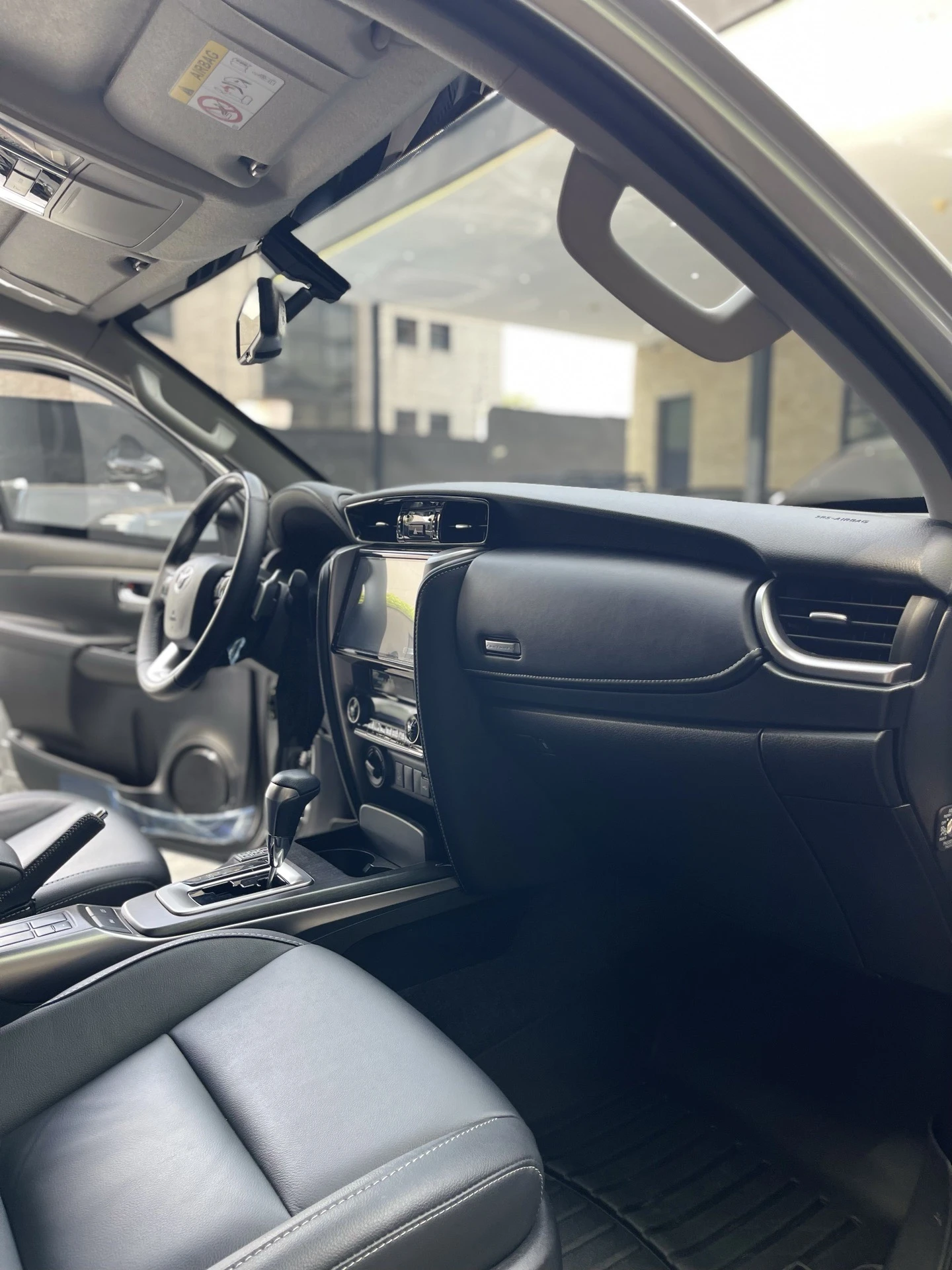 2026 Toyota Fortuner SW4 blindada — foto 8