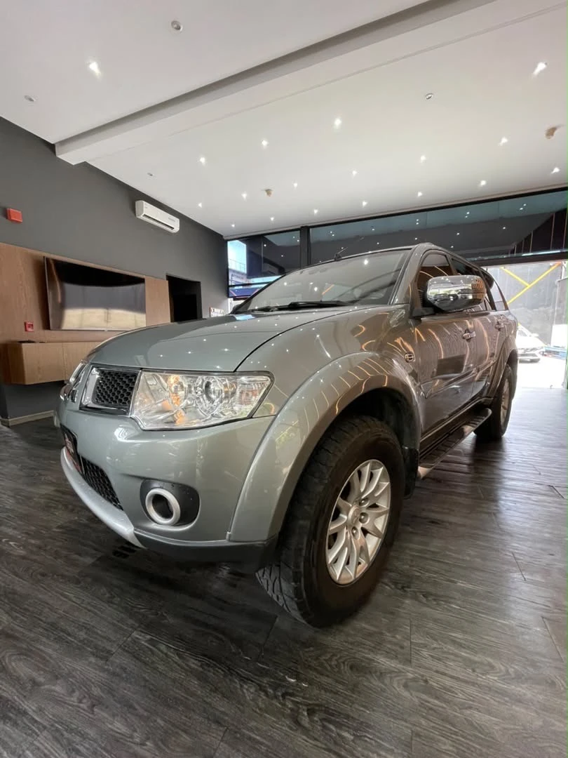 2015 Mitsubishi Montero Sport Blindado — foto 3