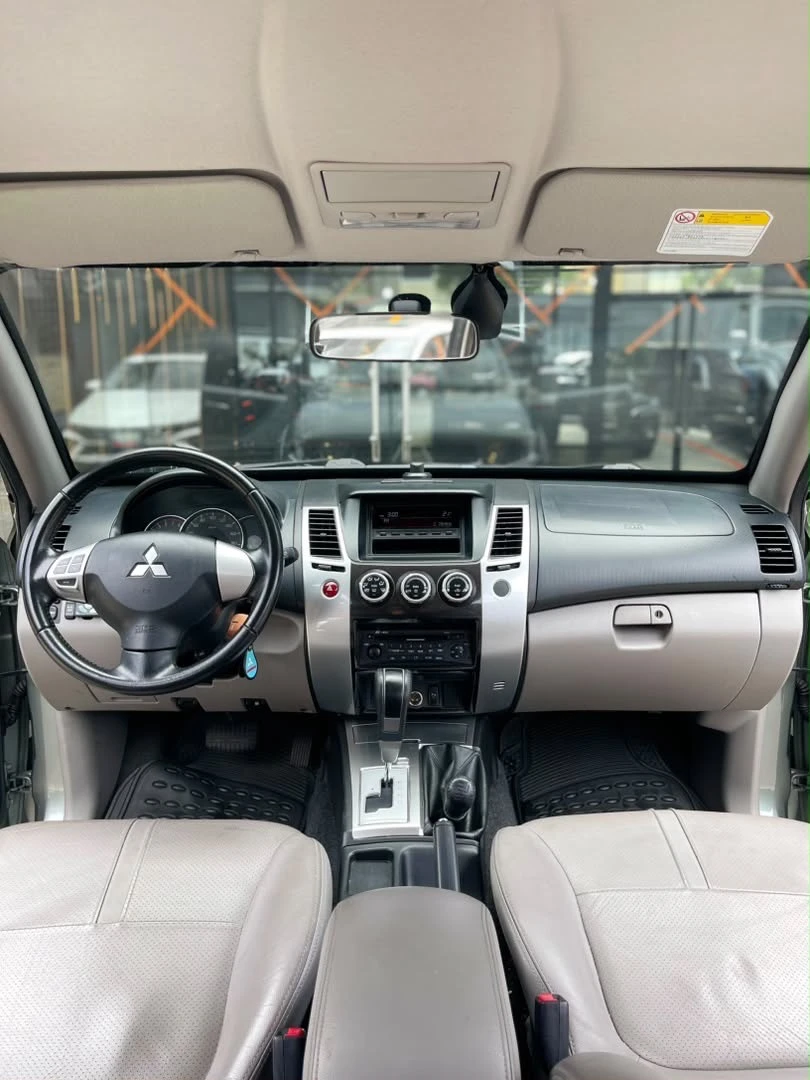 2015 Mitsubishi Montero Sport Blindado — foto 10