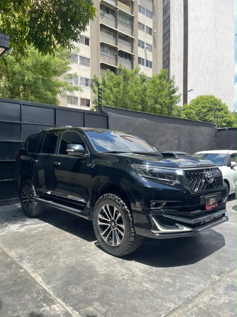 2022 Toyota Land Cruiser Prado vx dubai — foto 3