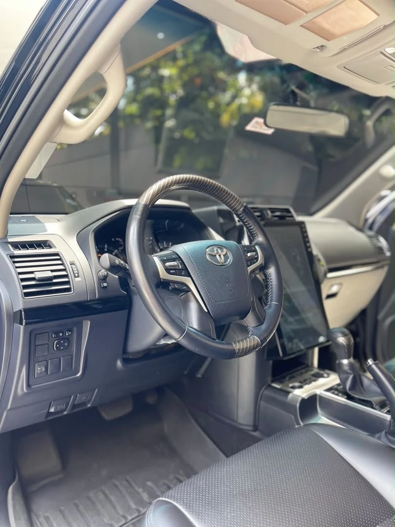 2022 Toyota Land Cruiser Prado vx dubai — foto 5