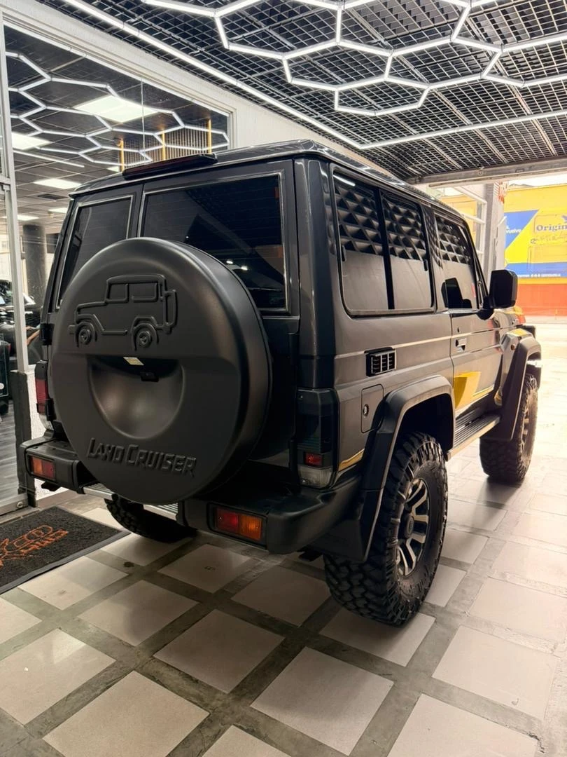 2024 Toyota Land Cruiser Serie 76 machito — foto 5