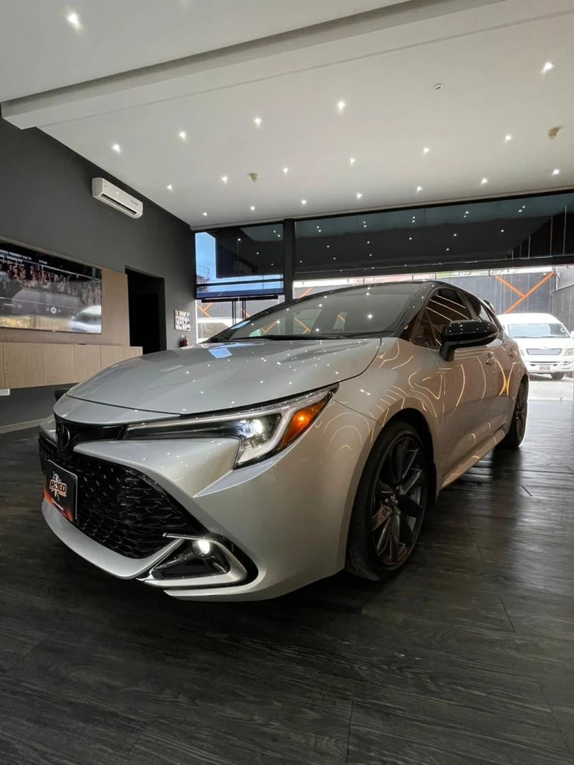 2023 Toyota Corolla Xse subasta leve — foto 3