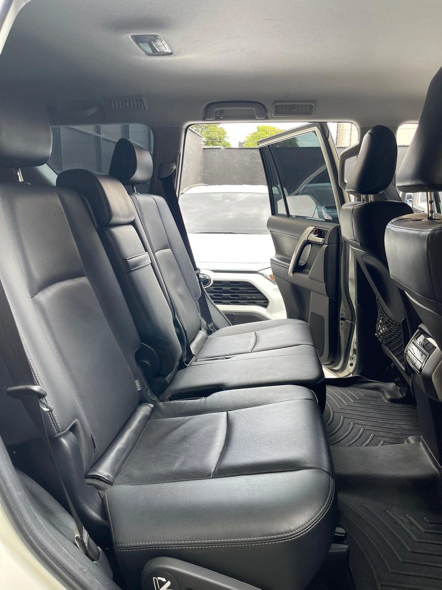 2023 Toyota Land Cruiser Prado versión japonesa — foto 8